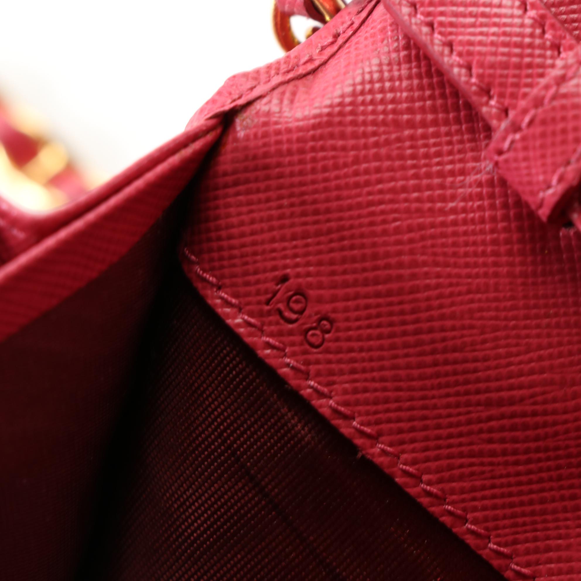 Prada Wallet on Chain Clutch 1M1290 in Saffiano Leather with Box