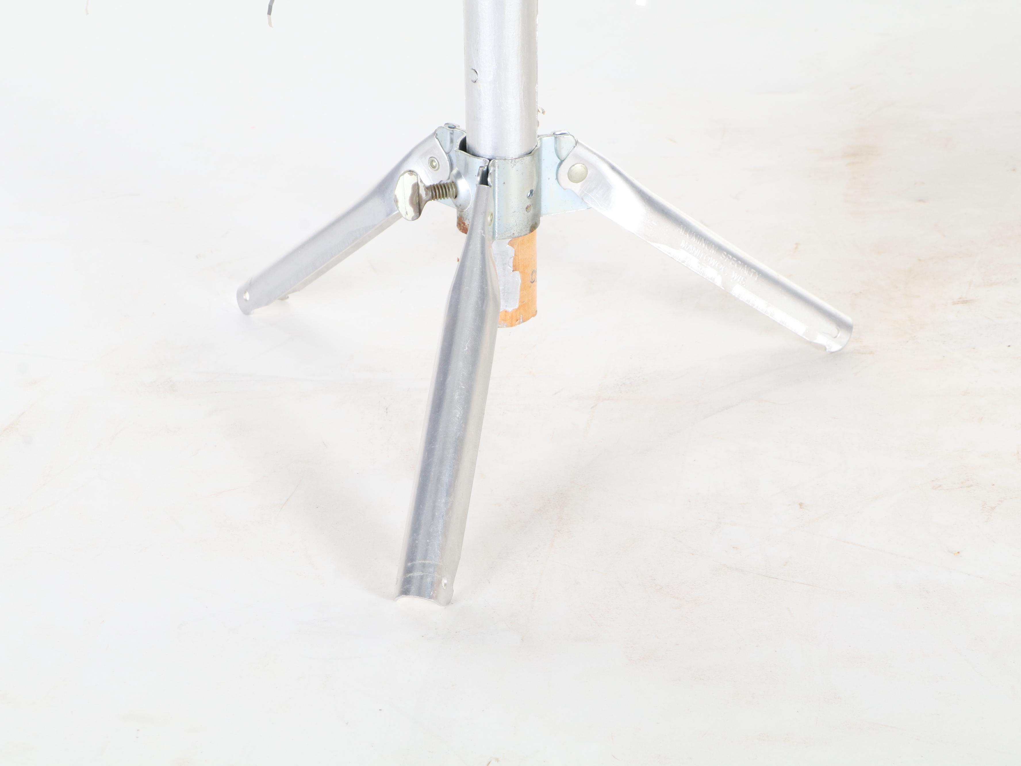 4' Evergleam Stainless Aluminum Silver Christmas Tree