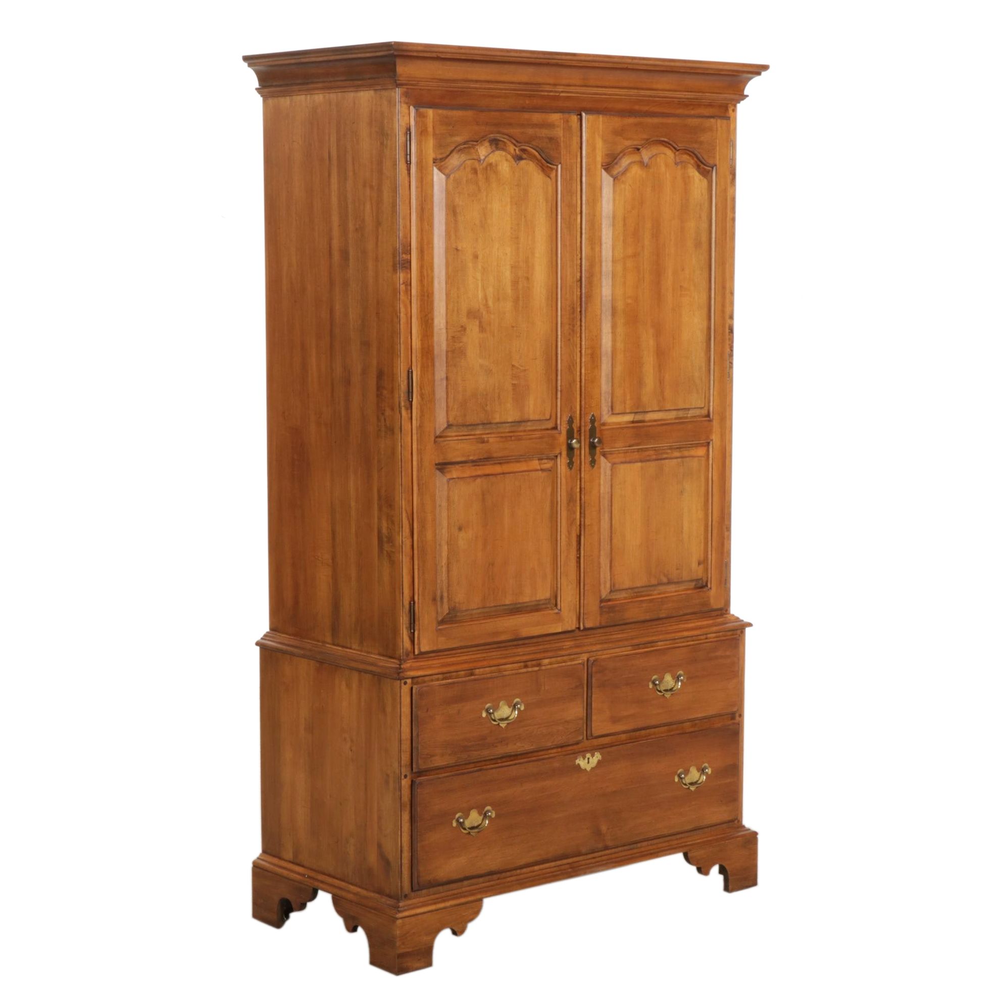 Ethan Allen "Circa 1776" Maple Linen Press / Armoire EBTH