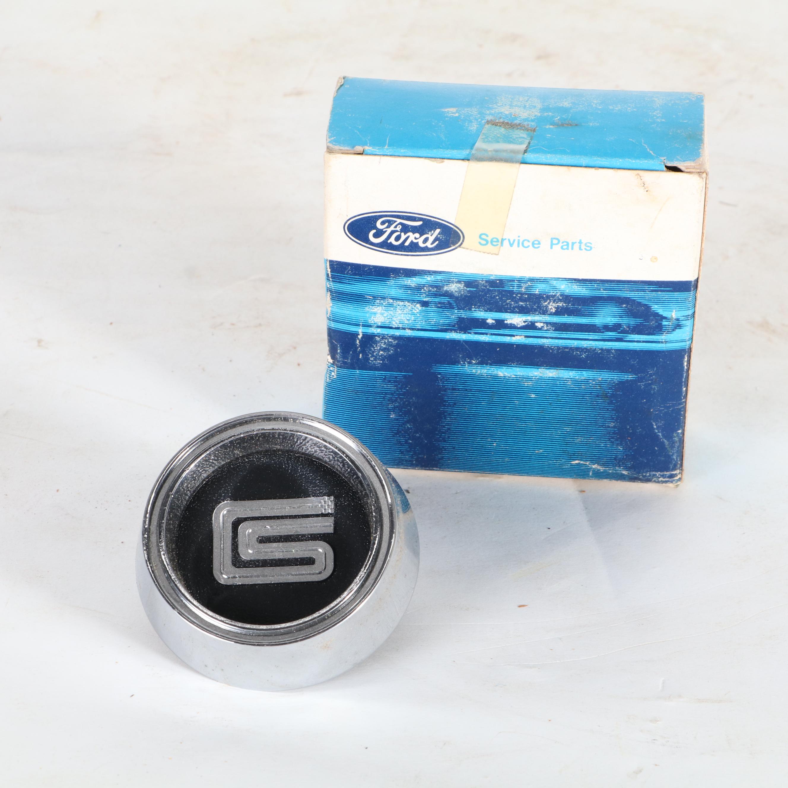 Ford Spring Shackle Kits, Spring Clamp and Ford Mustang Shelby Logo Hubcap