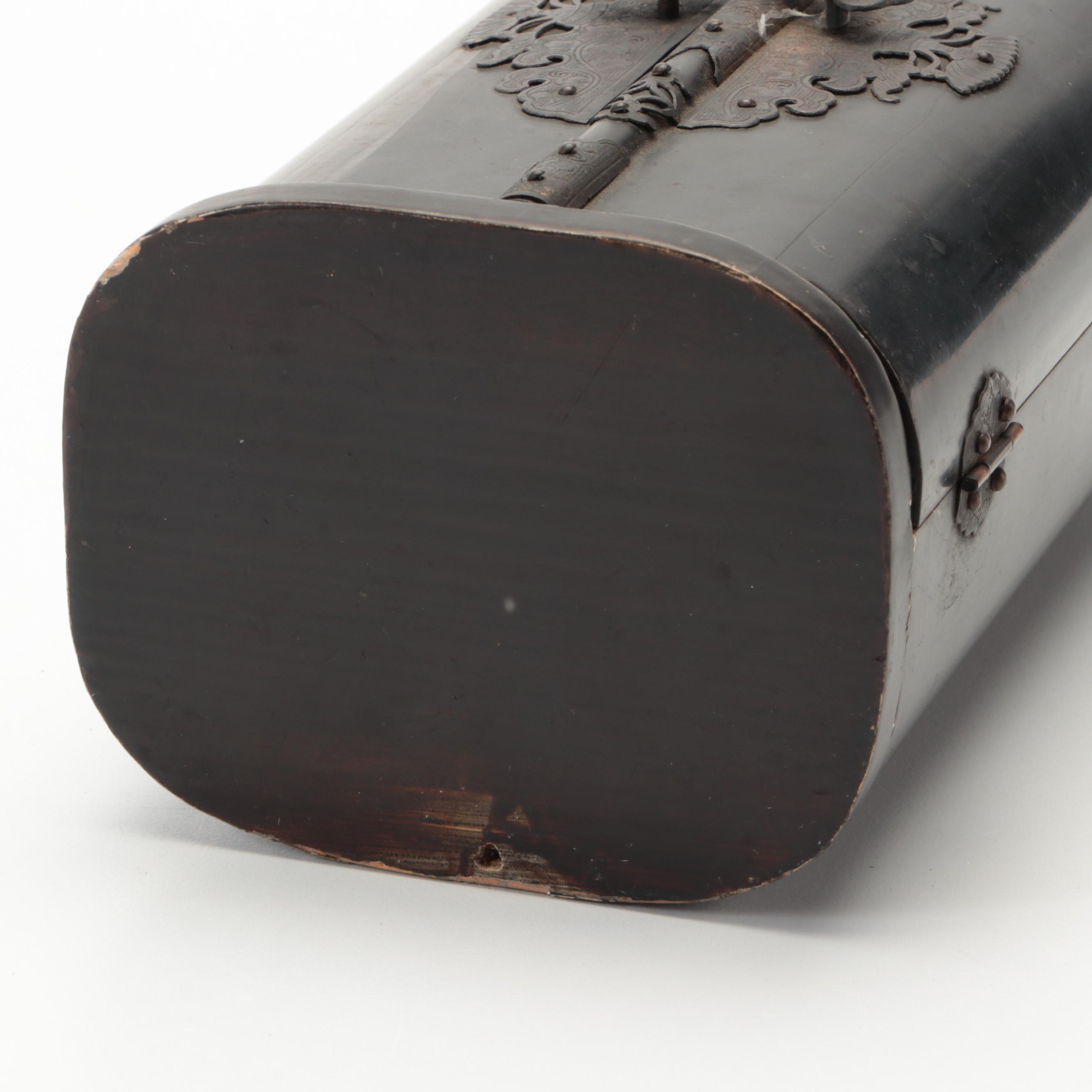 Japanese Parcel Gilt Laquerware Buddhist Zushi Shrine, 19th Century