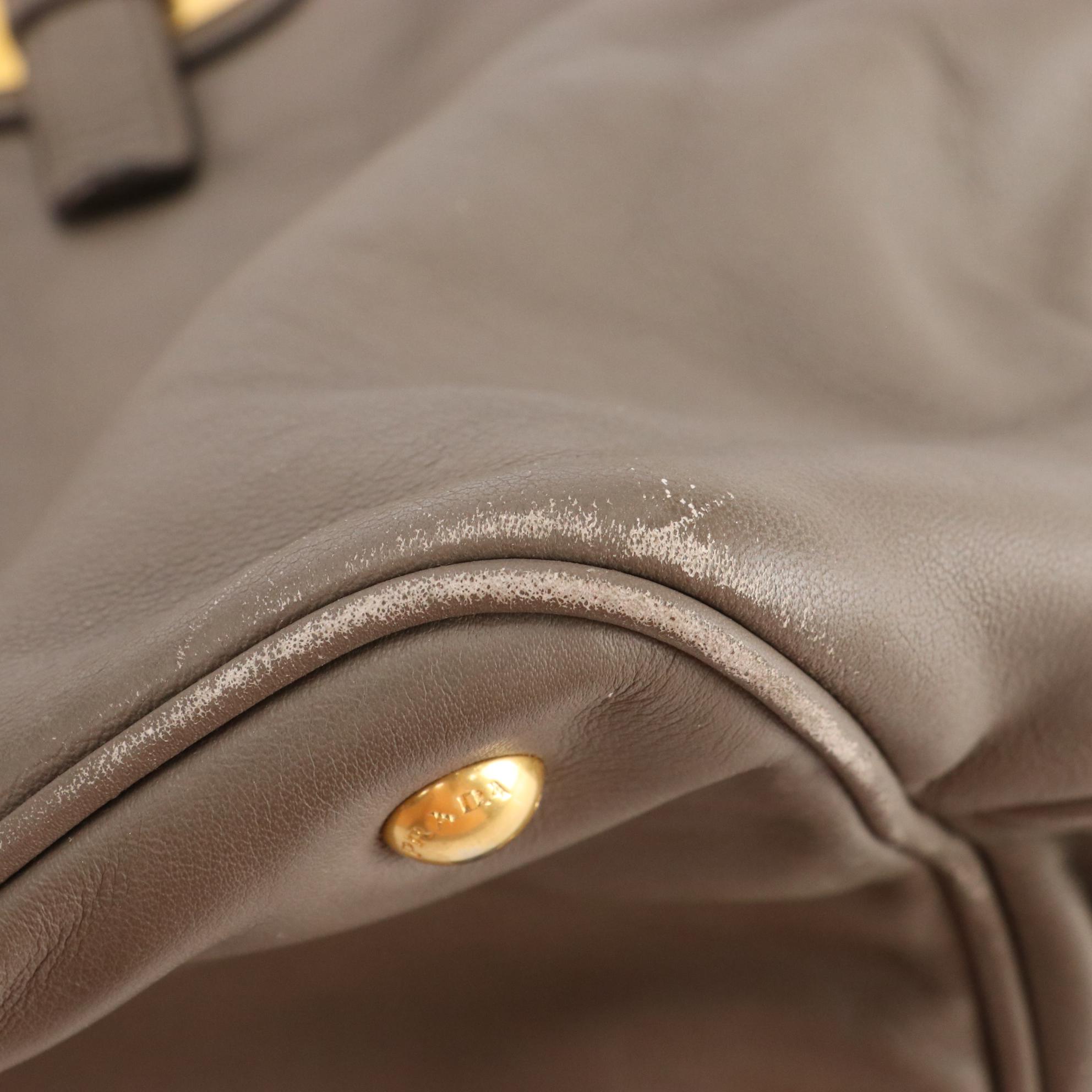 Prada Two-Way Soft Tote BN1902 in Leather