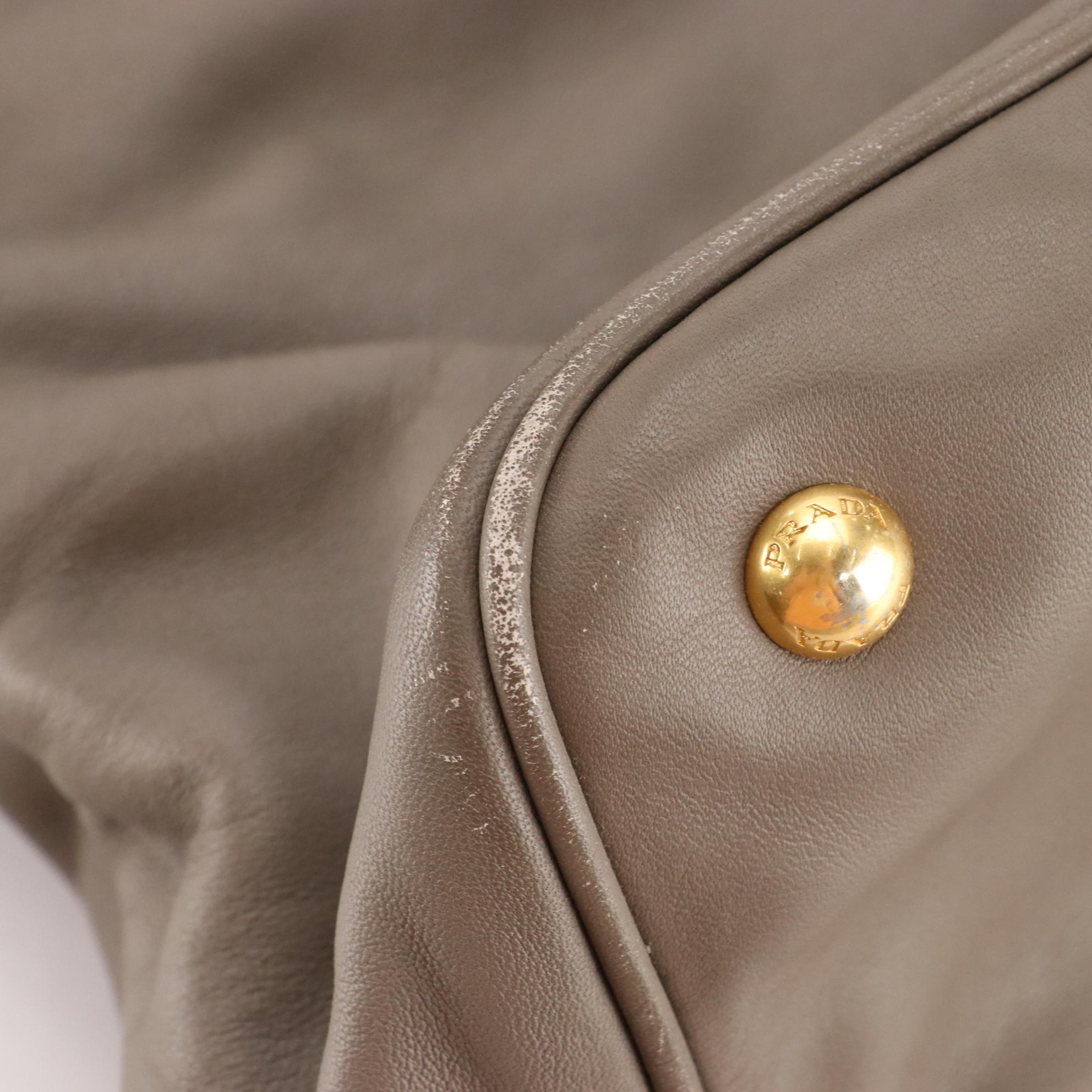 Prada Two-Way Soft Tote BN1902 in Leather