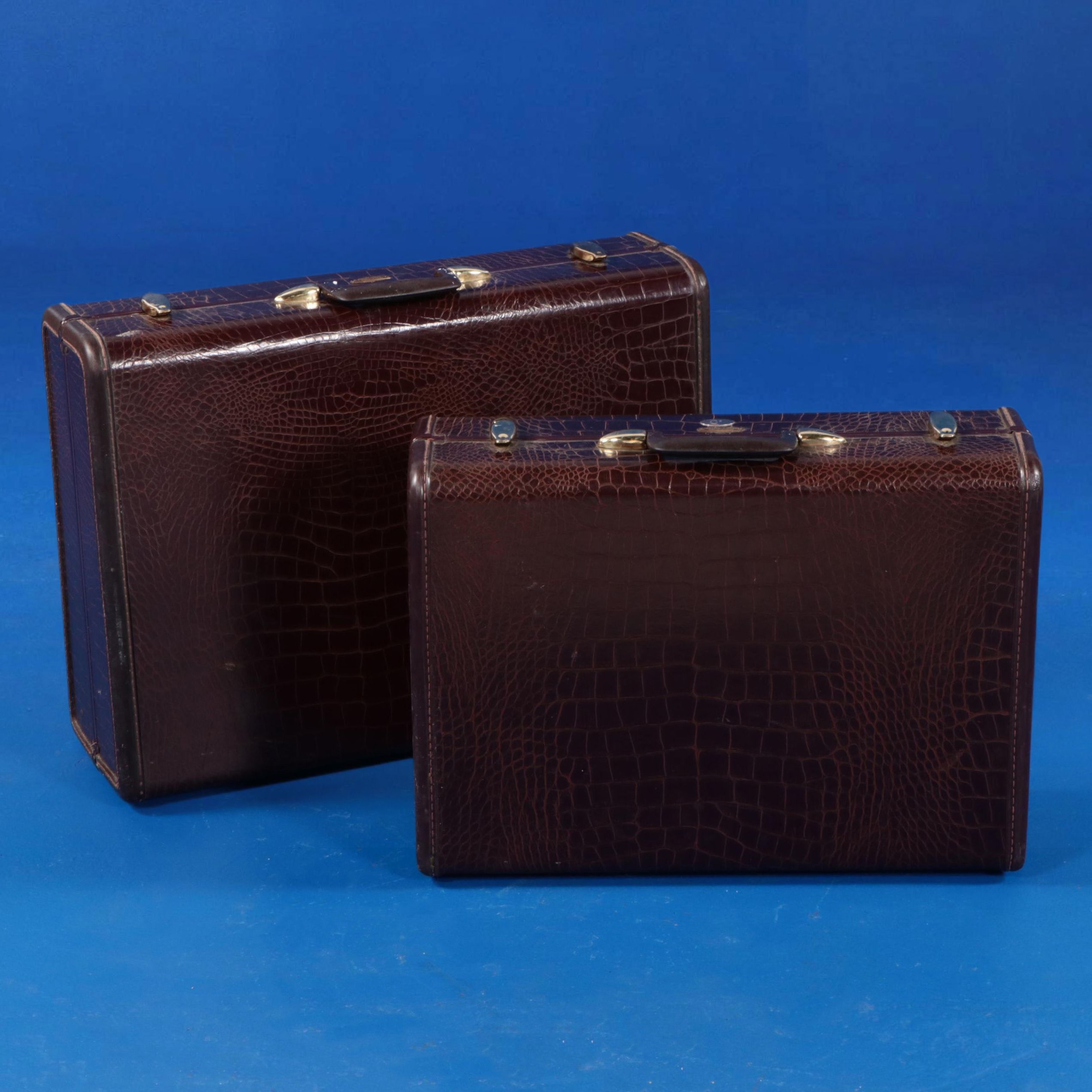 Samsonite Top Handle Luggage Set Styles 4135 and 4132 in Croc-Embossed Vinyl