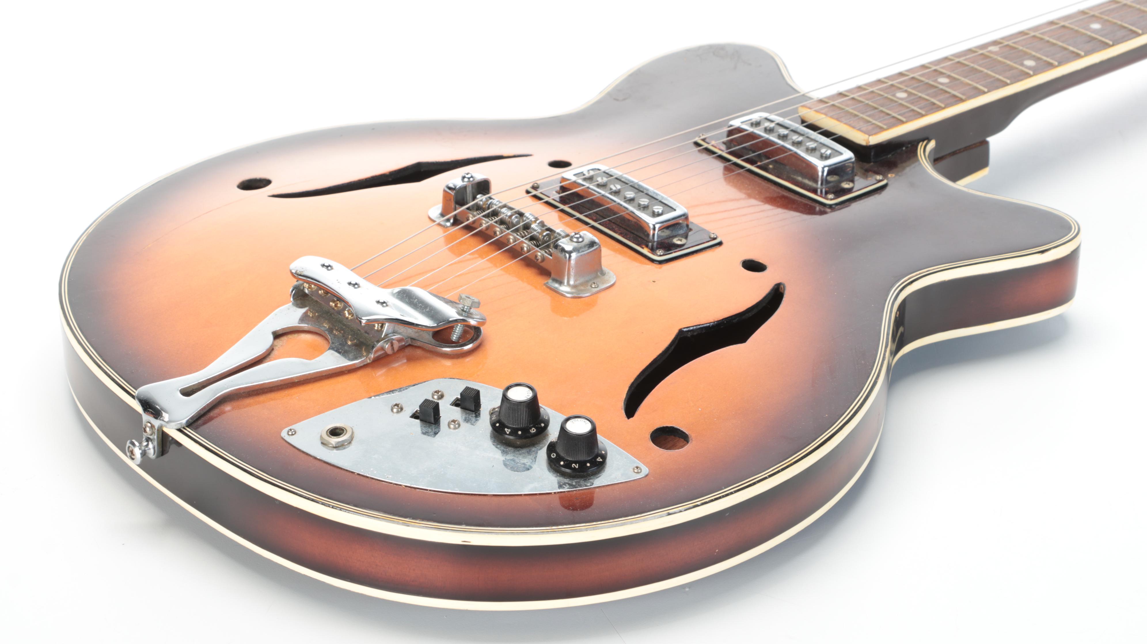 Woolworths Audition Right-Handed Electric Guitar with Case