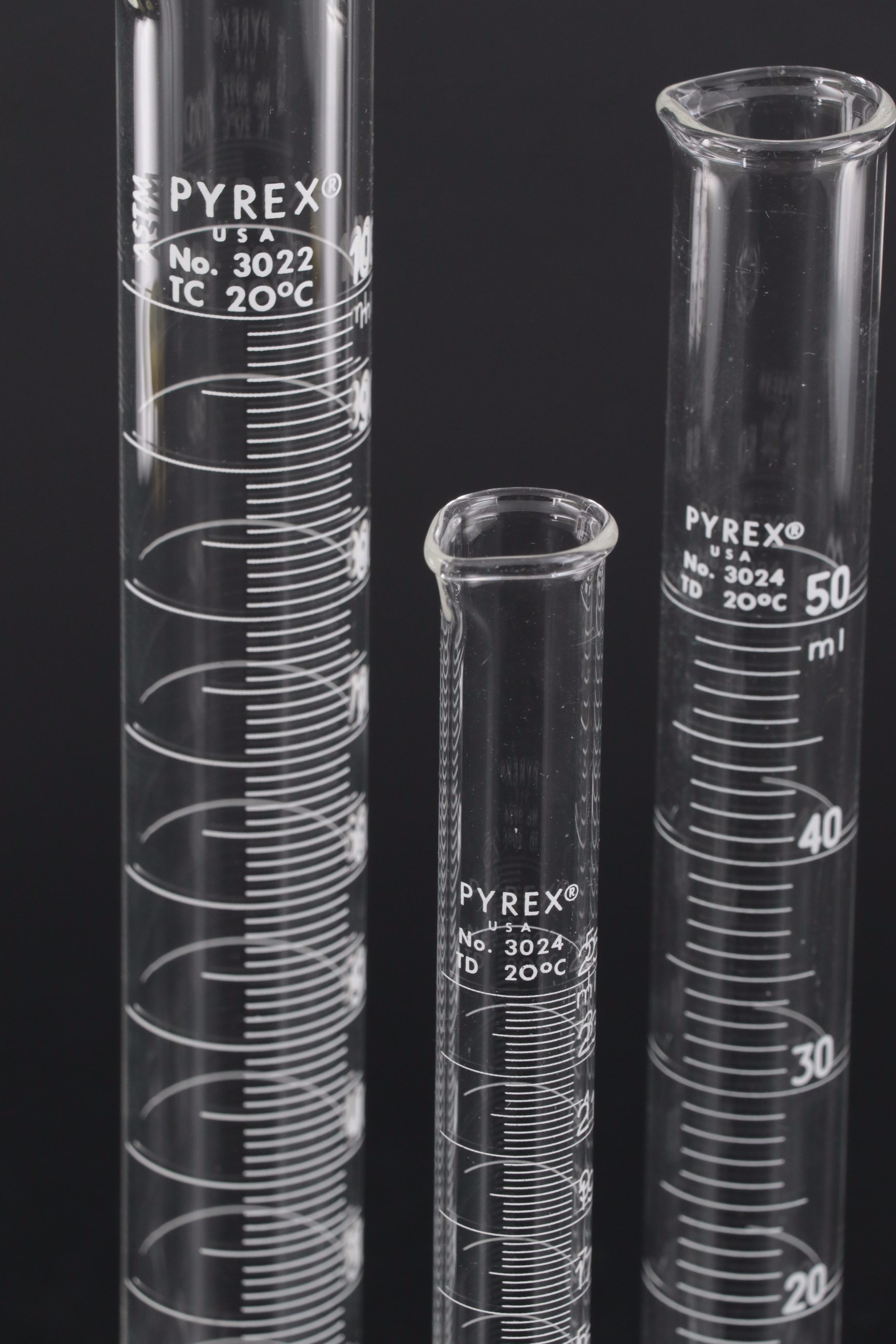 Pyrex and Kimax Glass Beaker Collection with Glass Pipettes