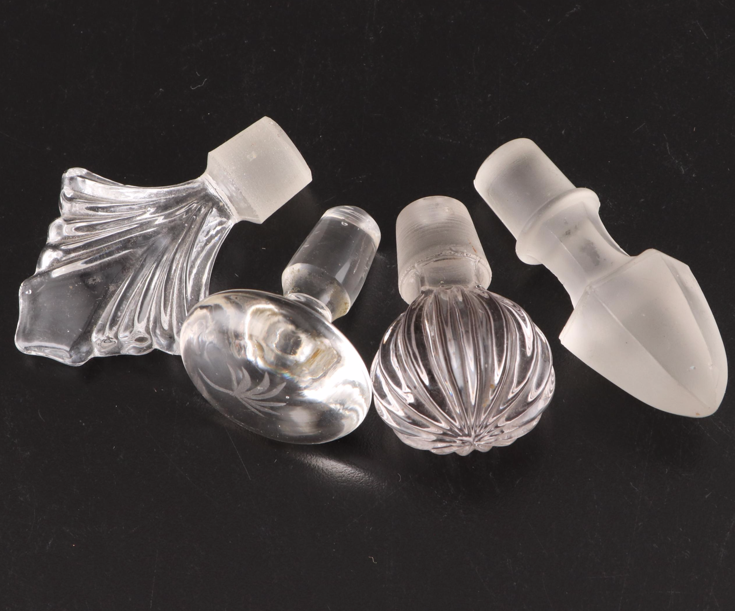 Crystal Decanter Stoppers with Glass Perfume Bottle Stoppers