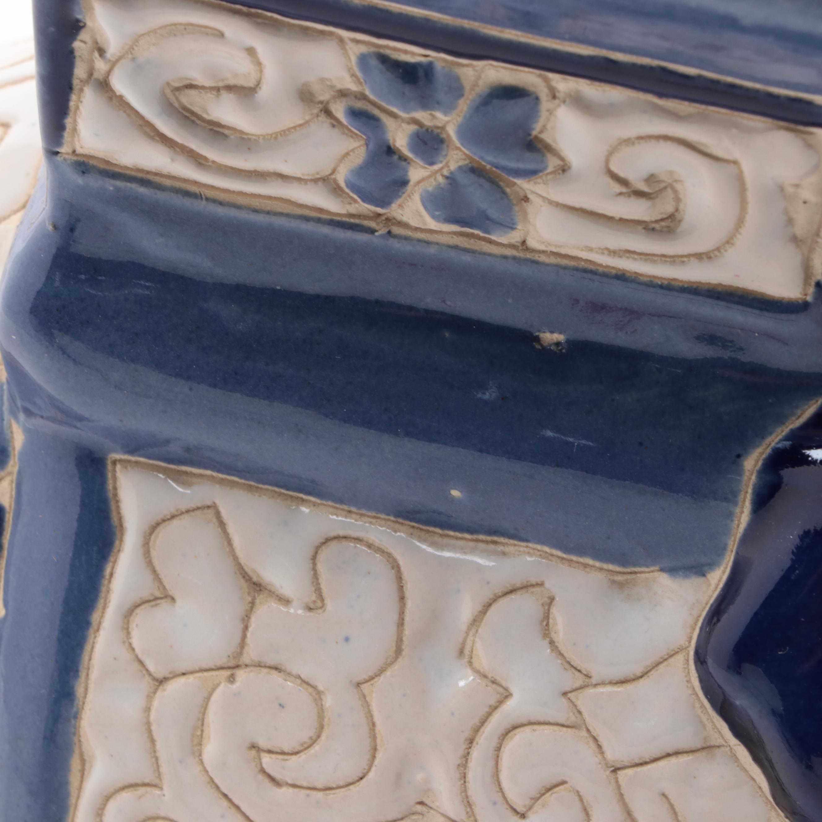 Chinese Style Cobalt Blue and White Ceramic Elephant Plant Stand