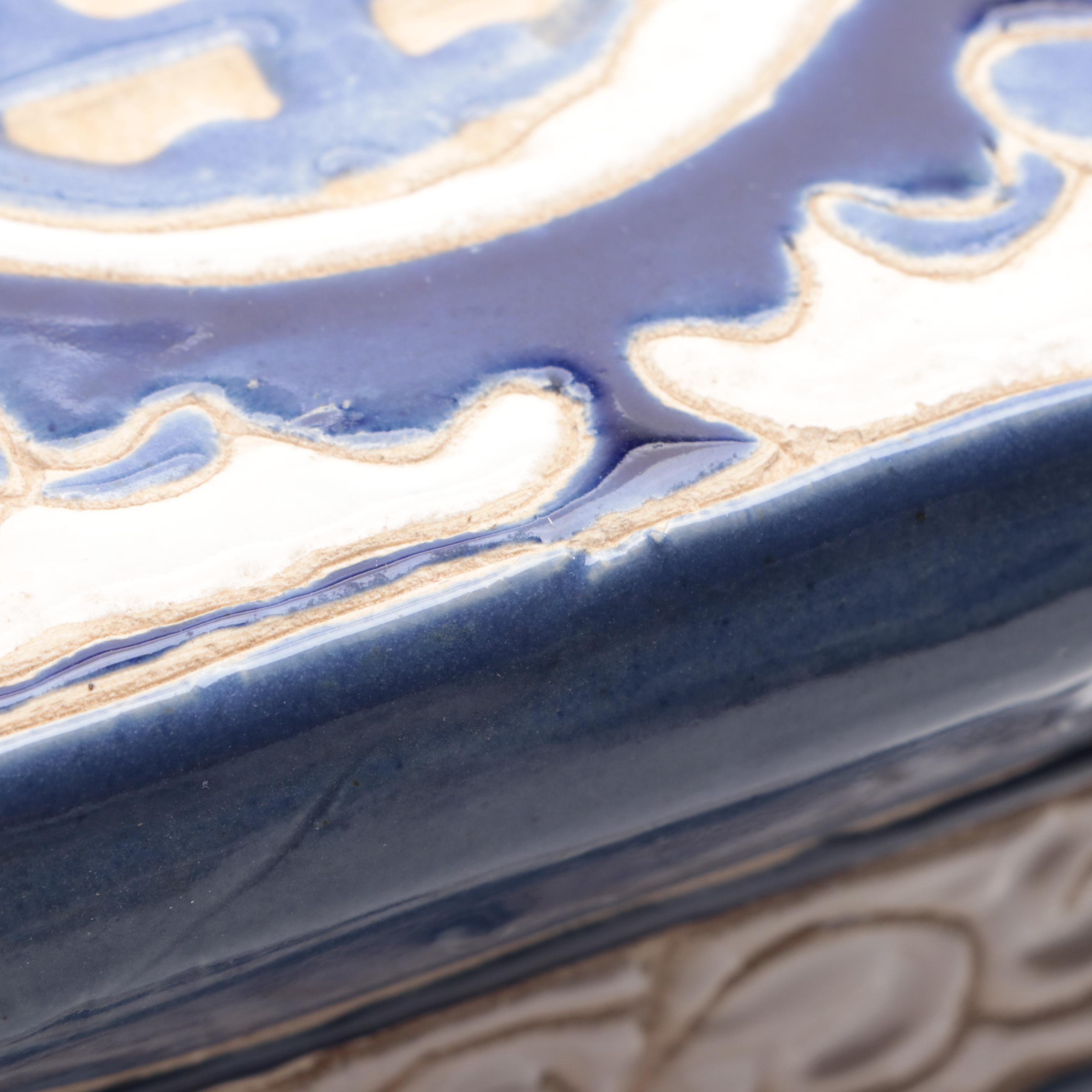 Chinese Style Cobalt Blue and White Ceramic Elephant Plant Stand