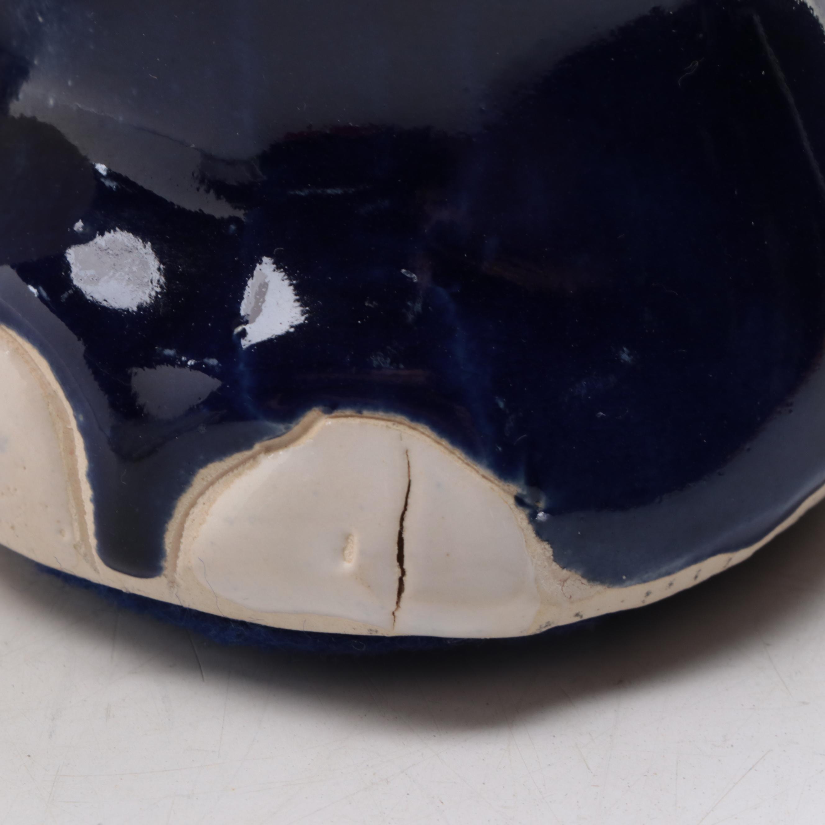 Chinese Style Cobalt Blue and White Ceramic Elephant Plant Stand