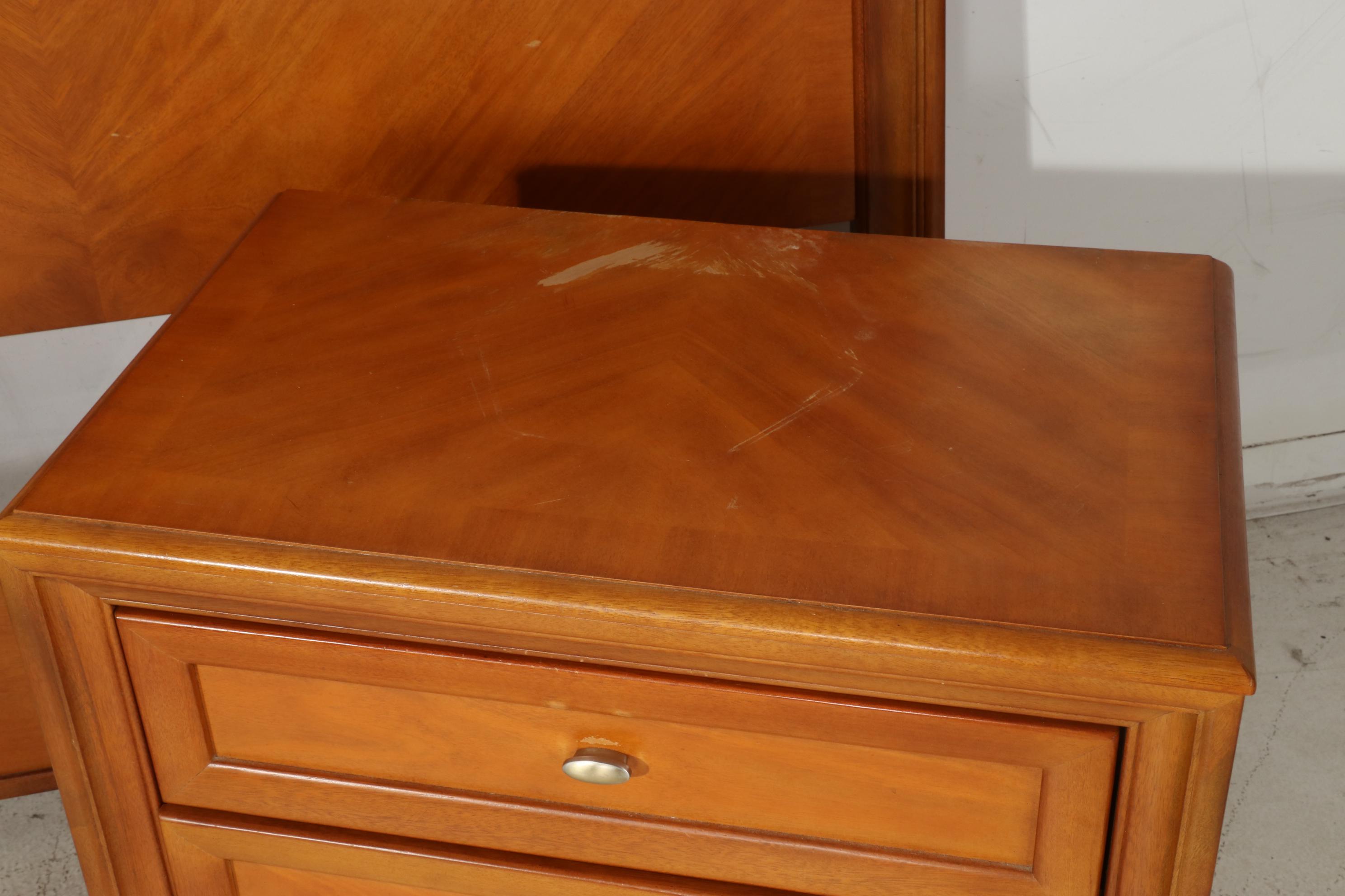 Thomasville Furniture Hardwood Bedroom Suite