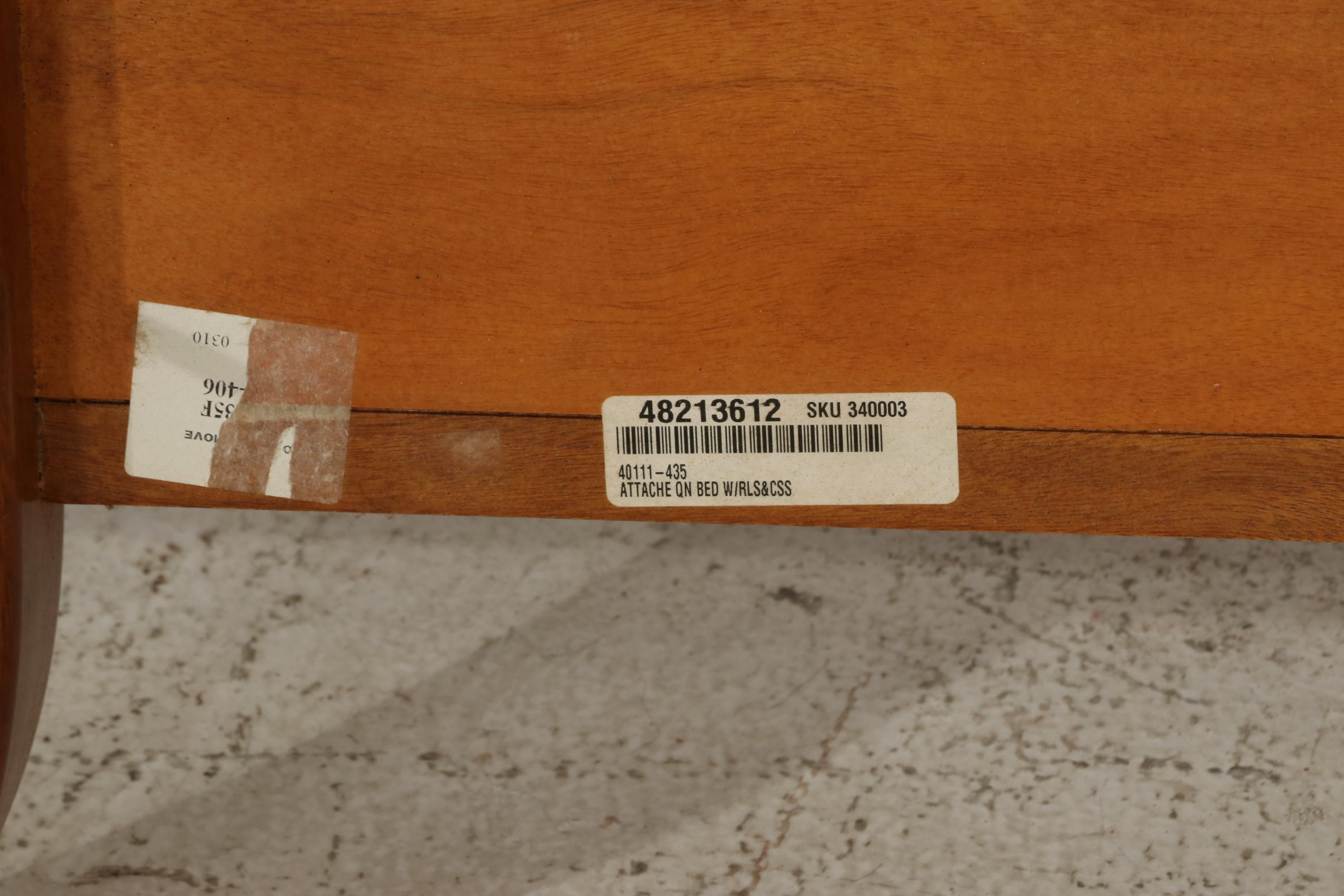 Thomasville Furniture Hardwood Bedroom Suite