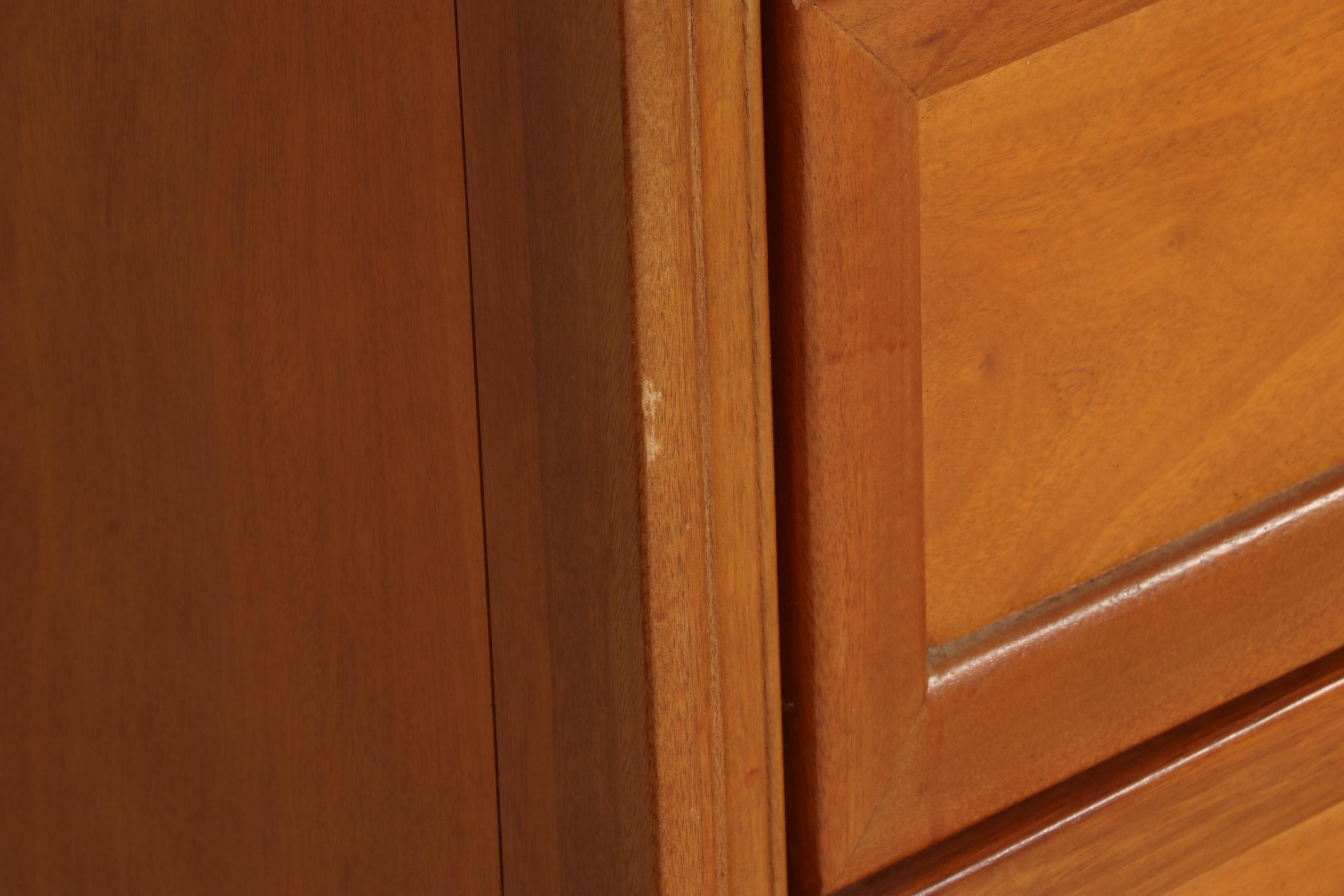 Thomasville Furniture Hardwood Bedroom Suite