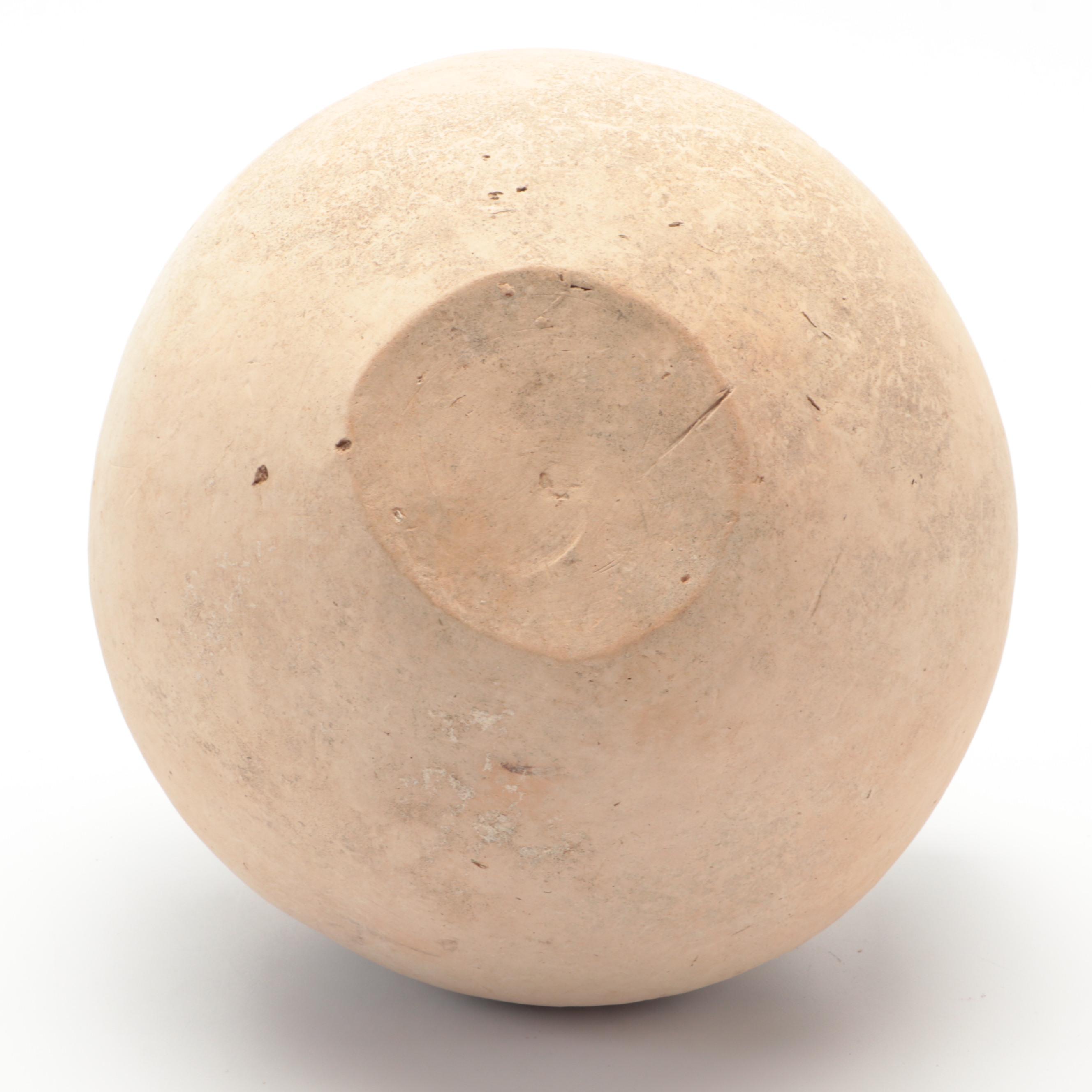 Daunian Black on White Pottery Olla, circa 550 BC