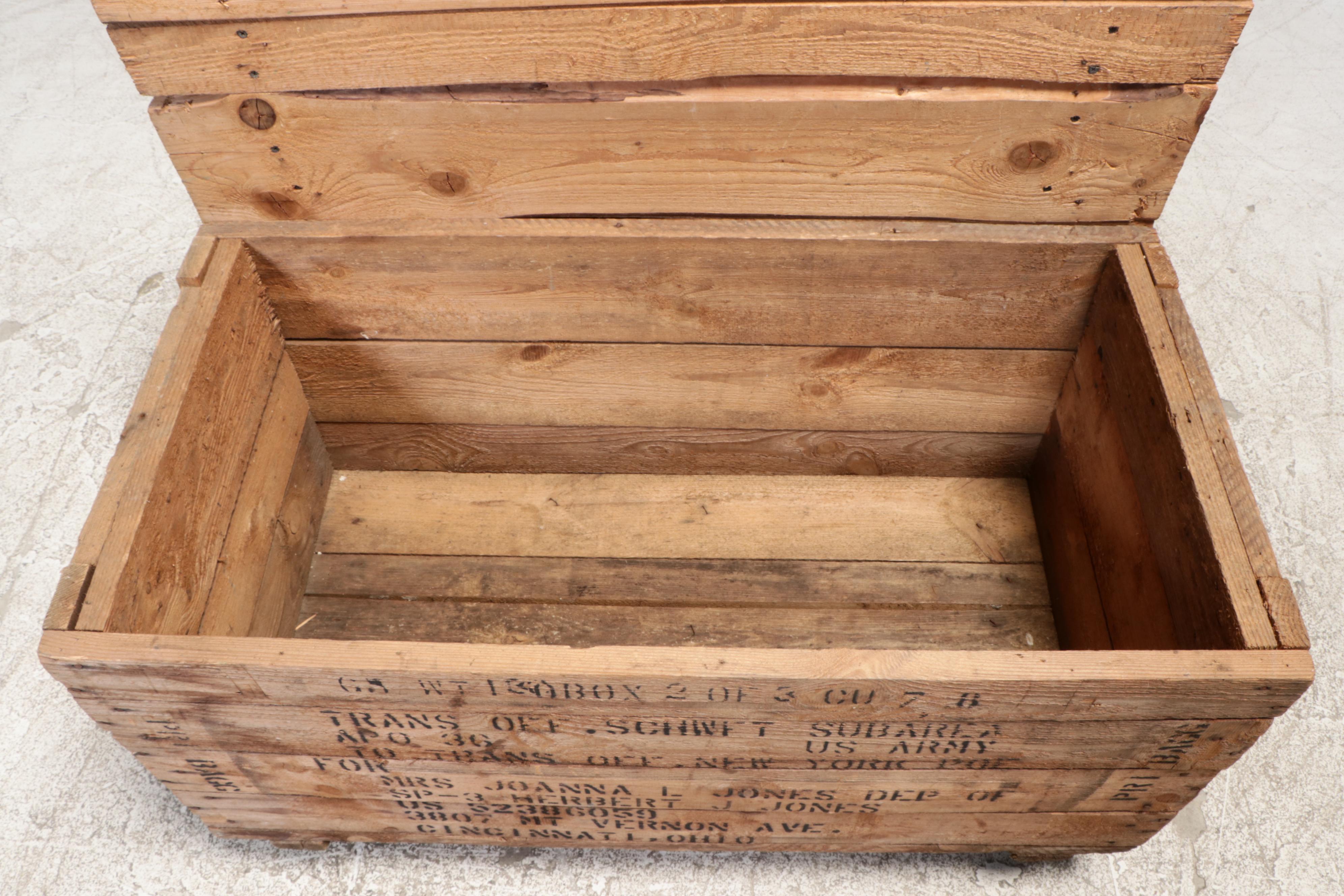 Industrial Style Pine Shipping Crate on Wheels, 20th Century