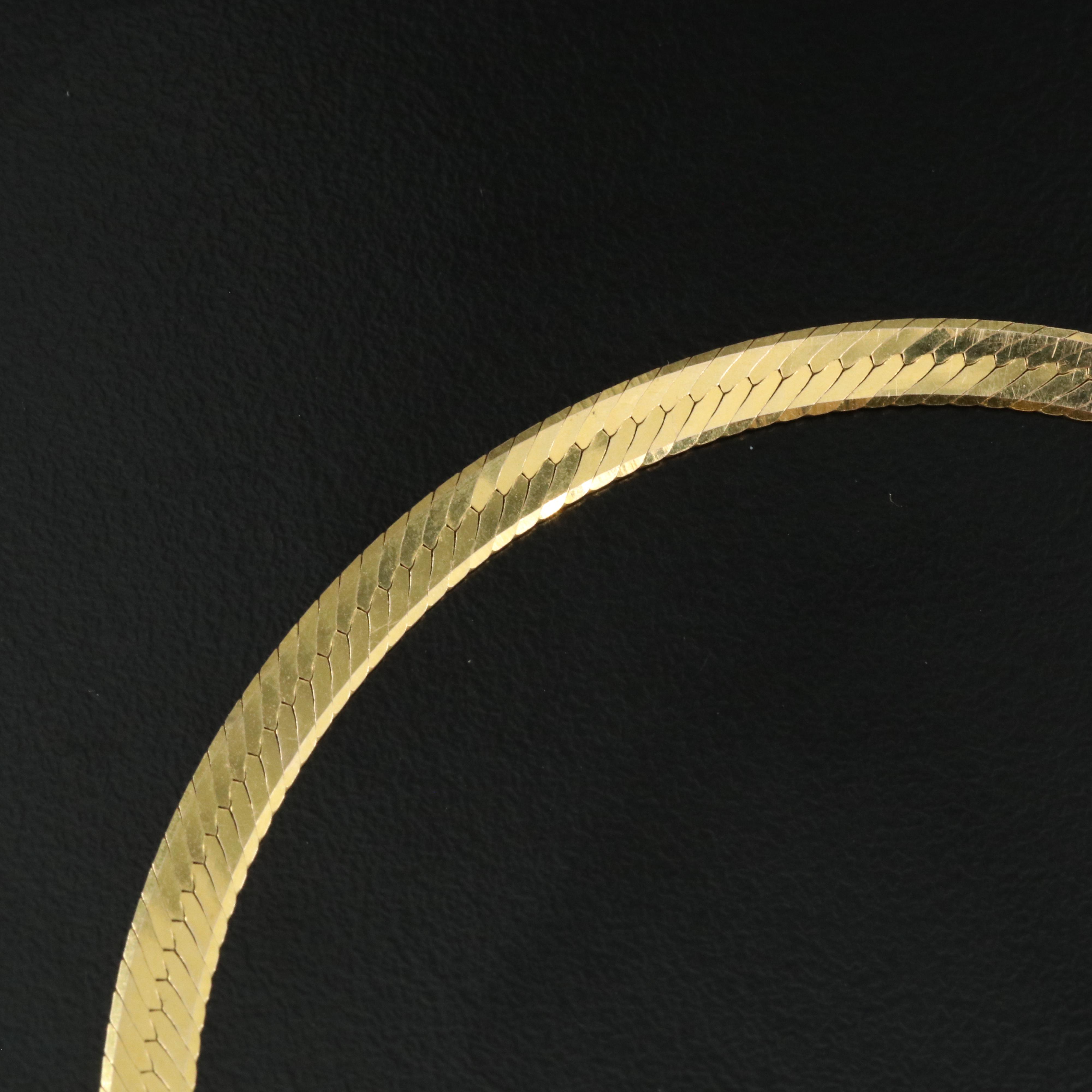 Italian 14K Gold Herringbone Necklace