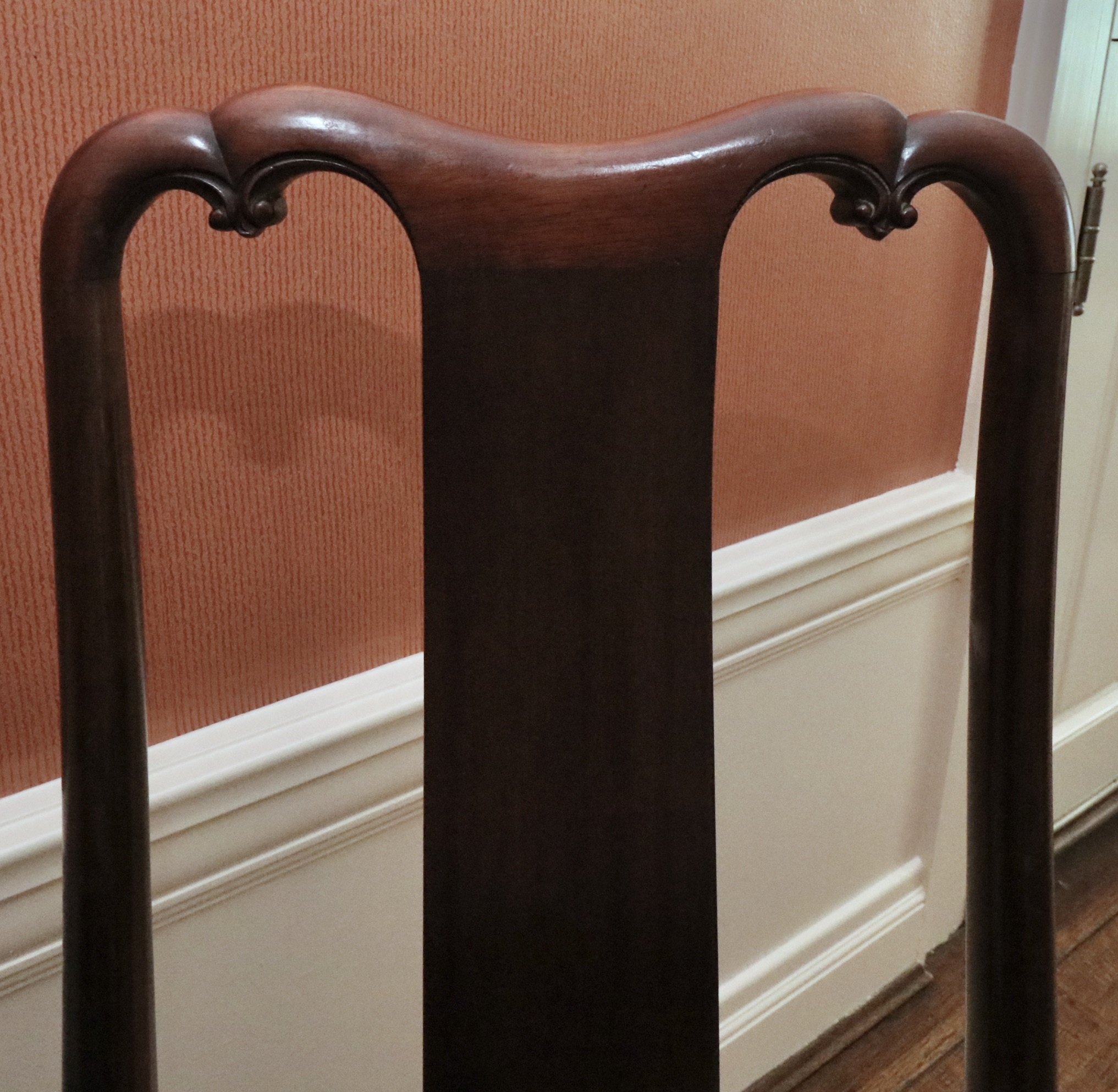 Queen Anne Style Three-Pedestal Mahogany Dining Table and Twelve Chairs