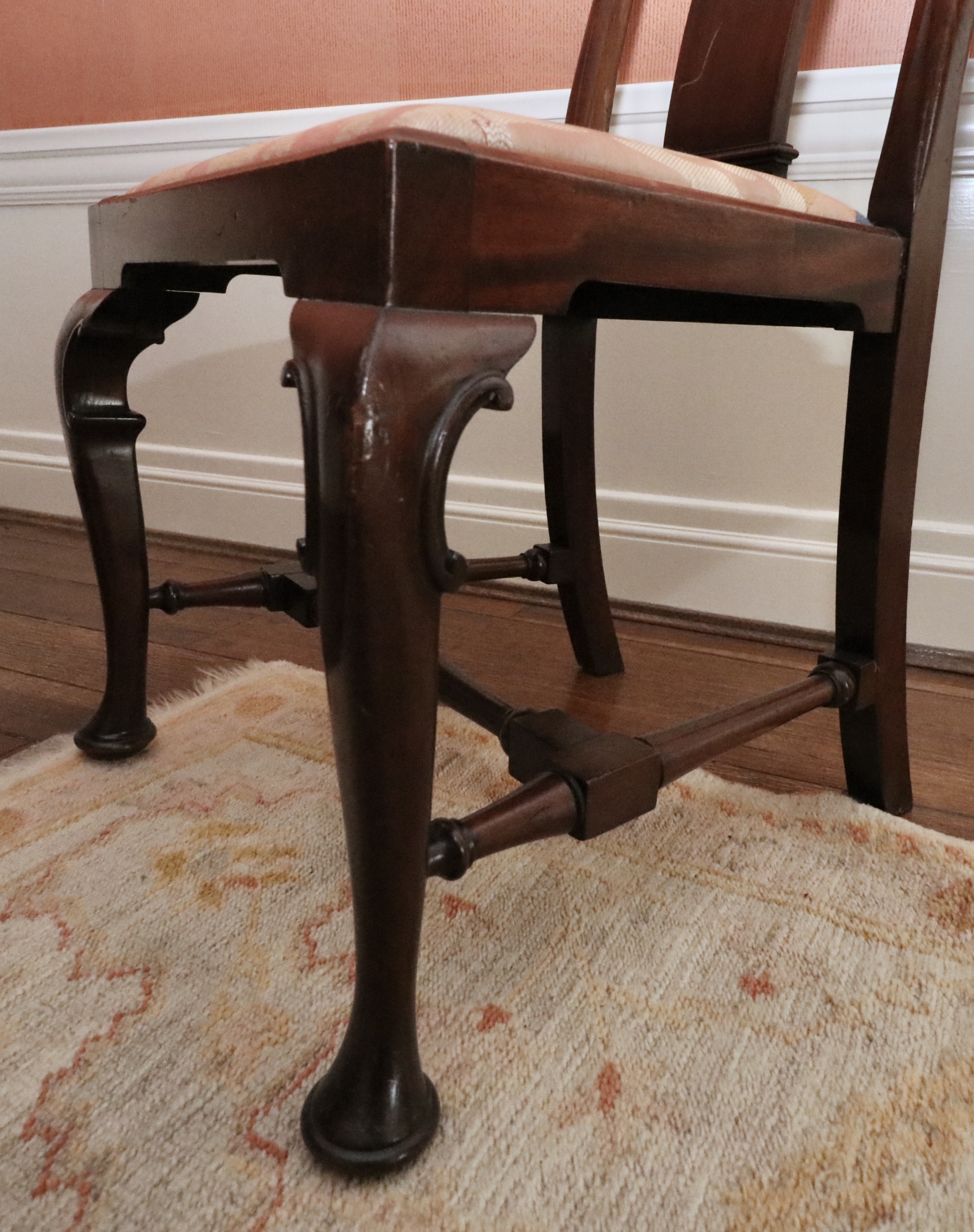 Queen Anne Style Three-Pedestal Mahogany Dining Table and Twelve Chairs