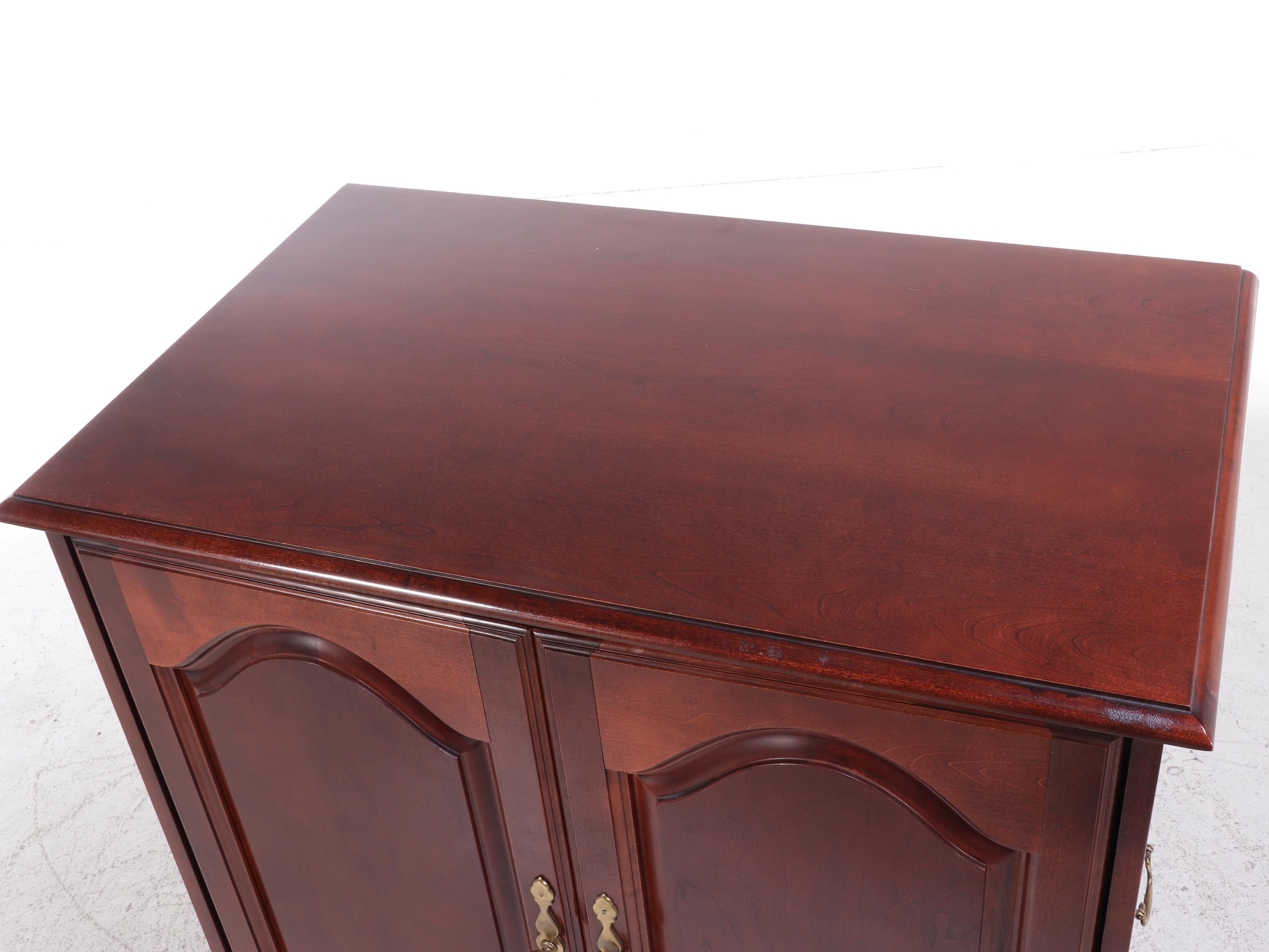 Hooker Furniture Queen Anne Style Cherrywood-Stained TV Cabinet
