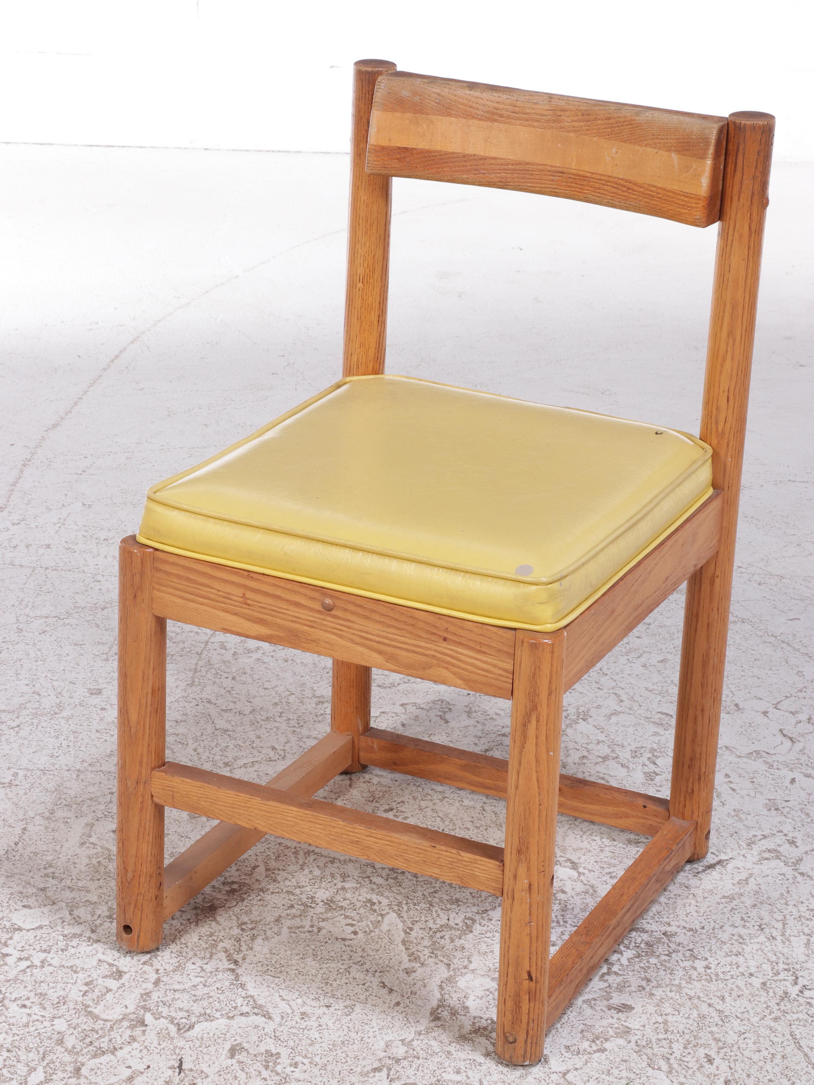 Luis Barragán Style Butcher Block Table with Four Dining Chairs