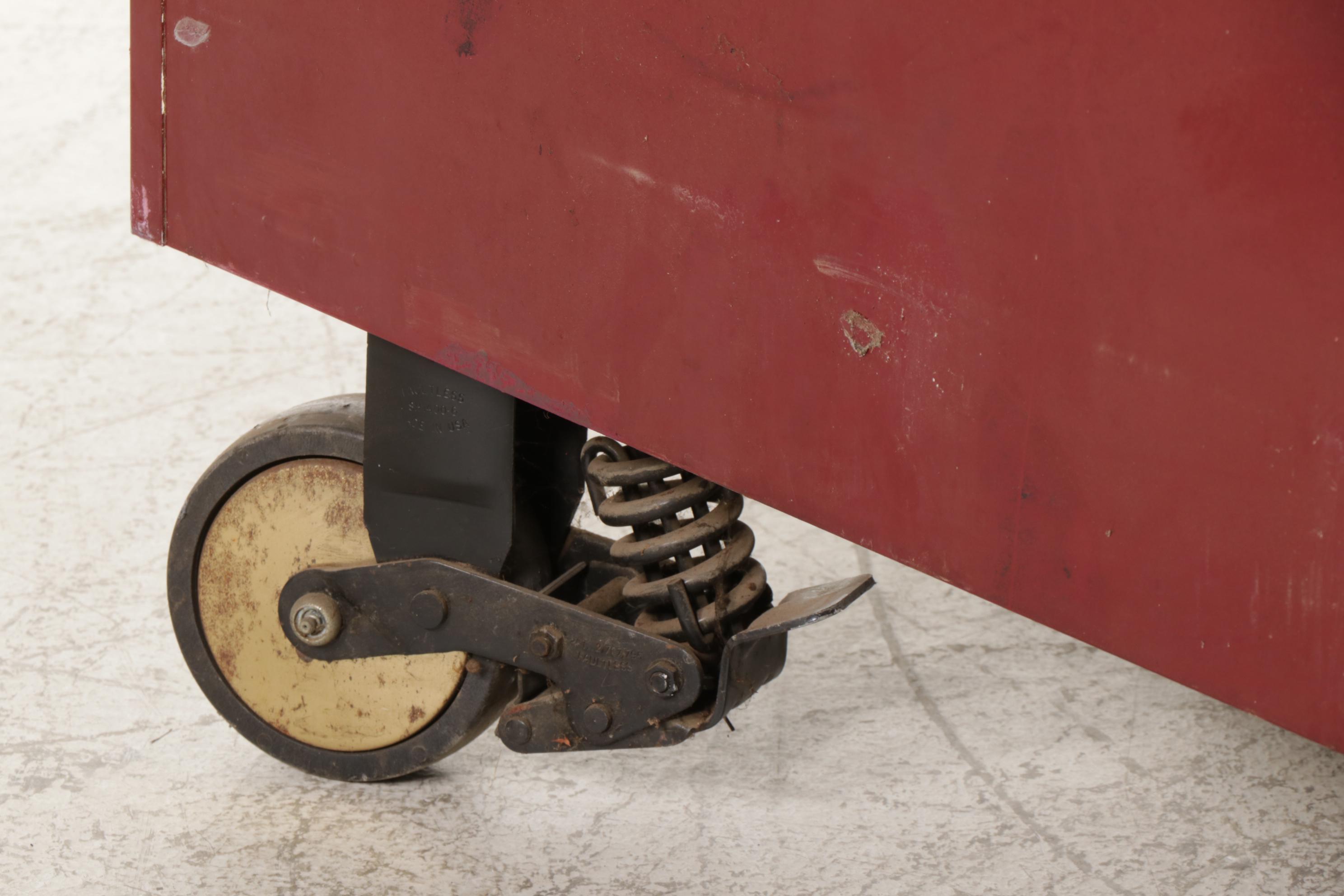 Snap-On Gold Medal Limited Edition Tool Cabinet on Casters