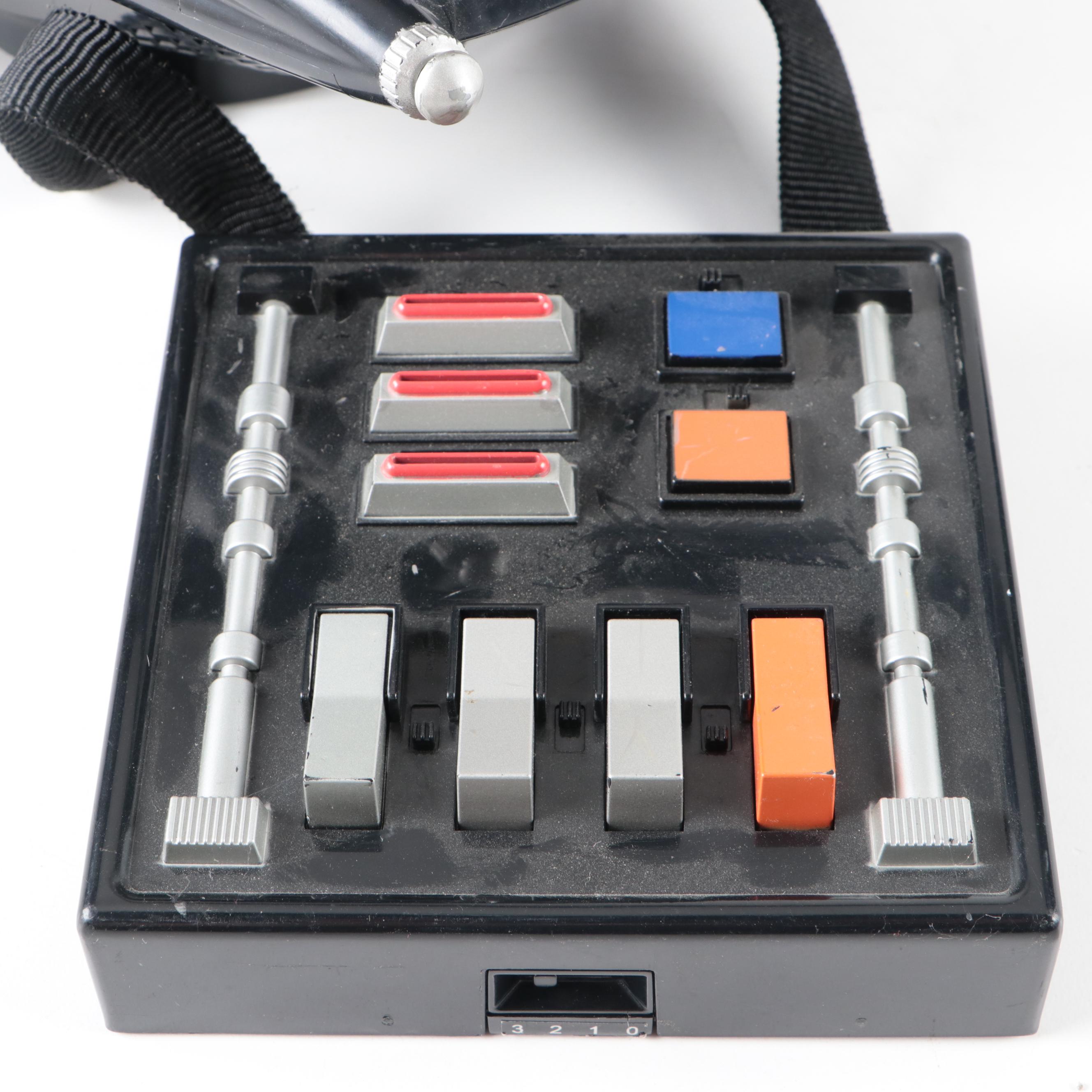 Star Wars Bradley Talking Alarm Clock with Darth Vader Electronic Helmet