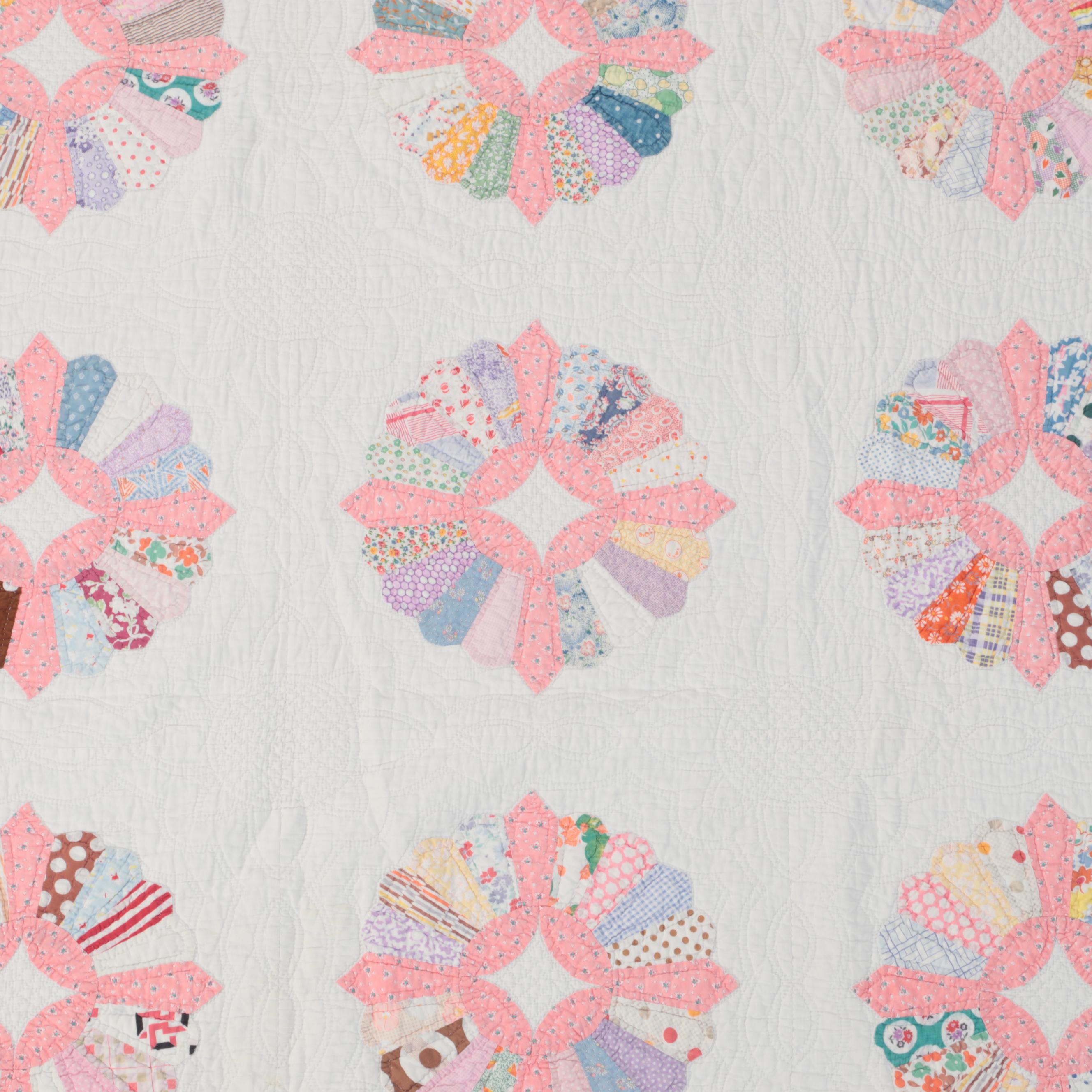 "Dresden Plate" Appliqué Quilt with Hand-Pieced Quilt