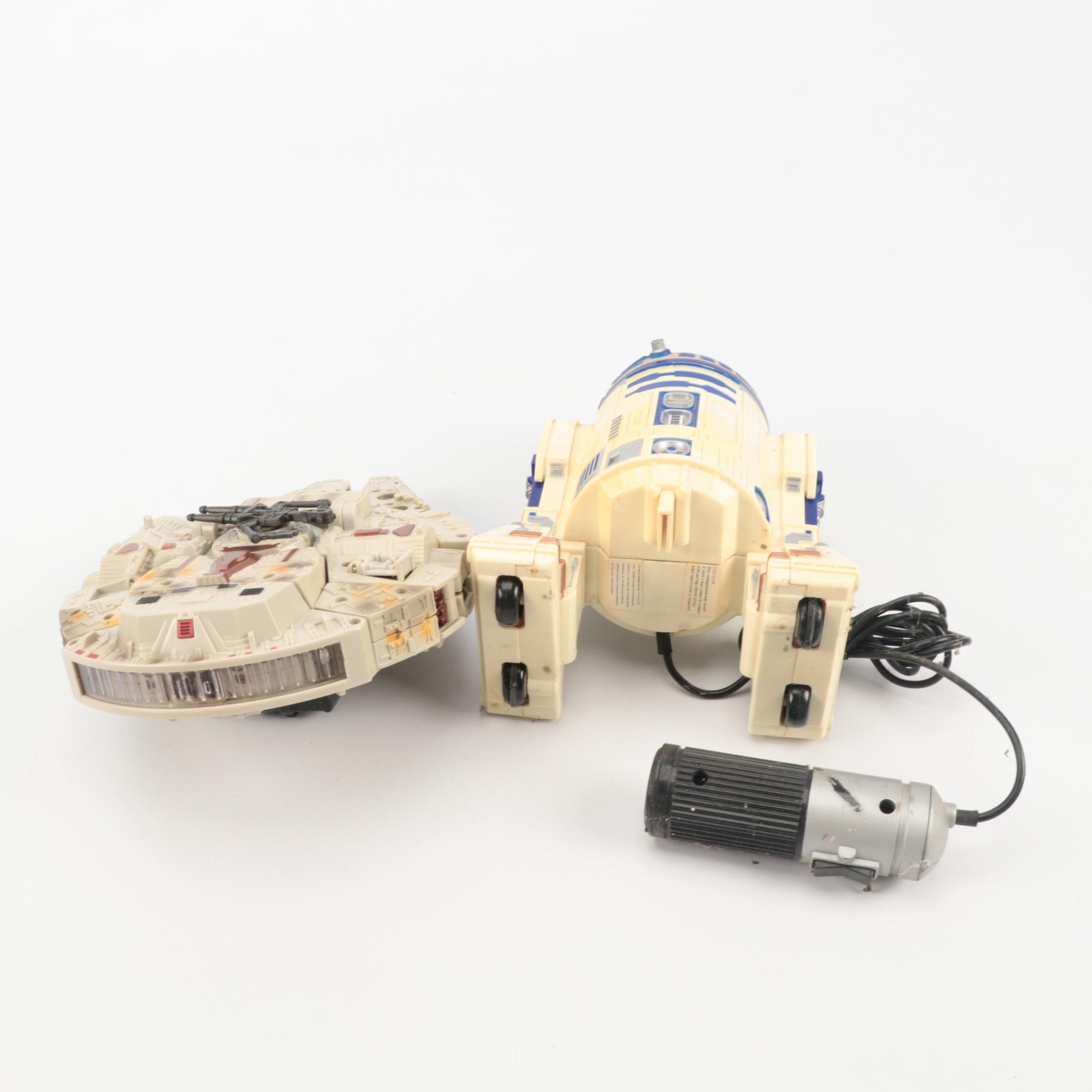 Star Wars Hasbro Galactic Snackin' Grogu with More Toys, Speaker and Book