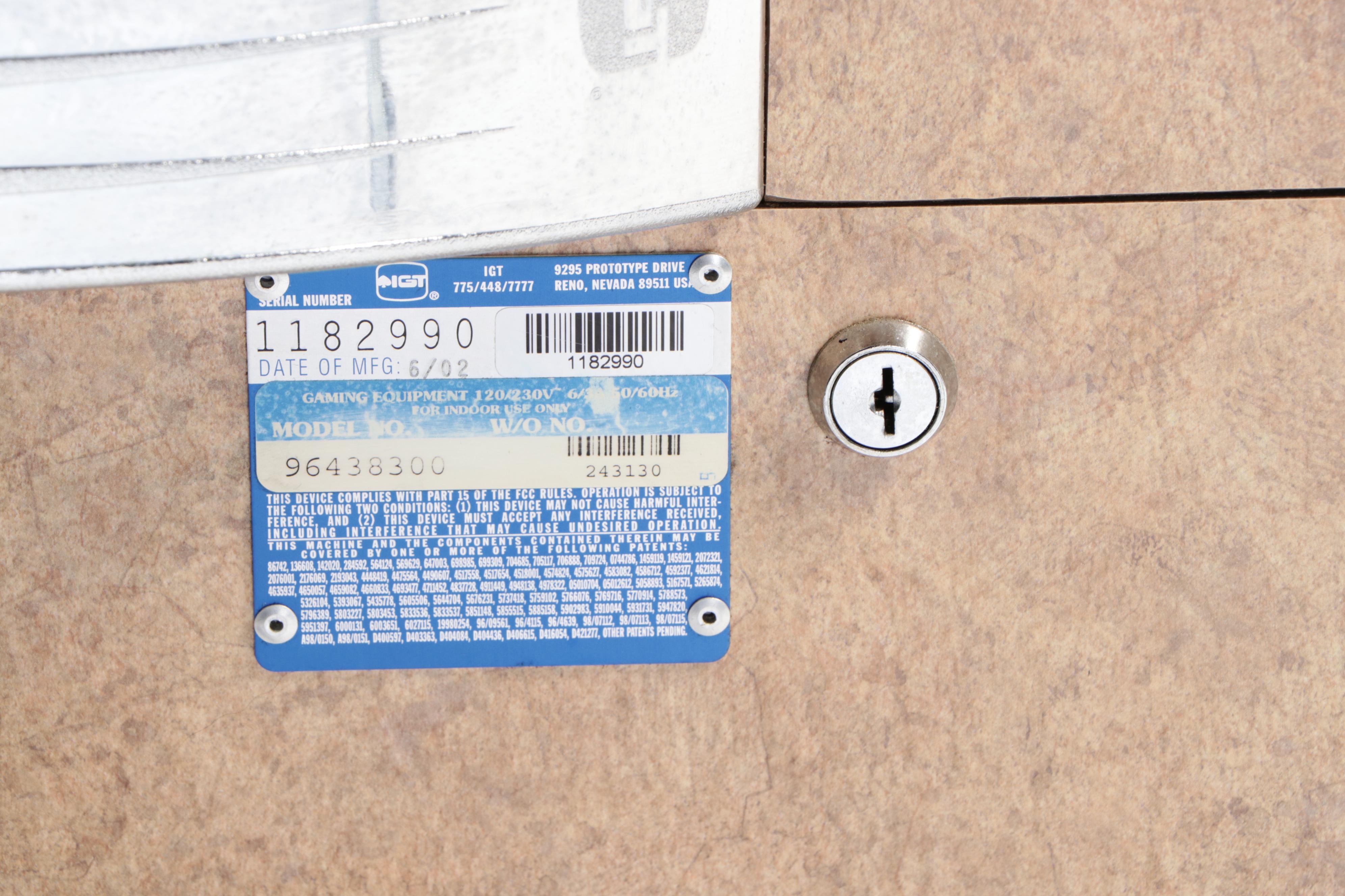 IGT Double Diamond Haywire Slot Machine, 2002