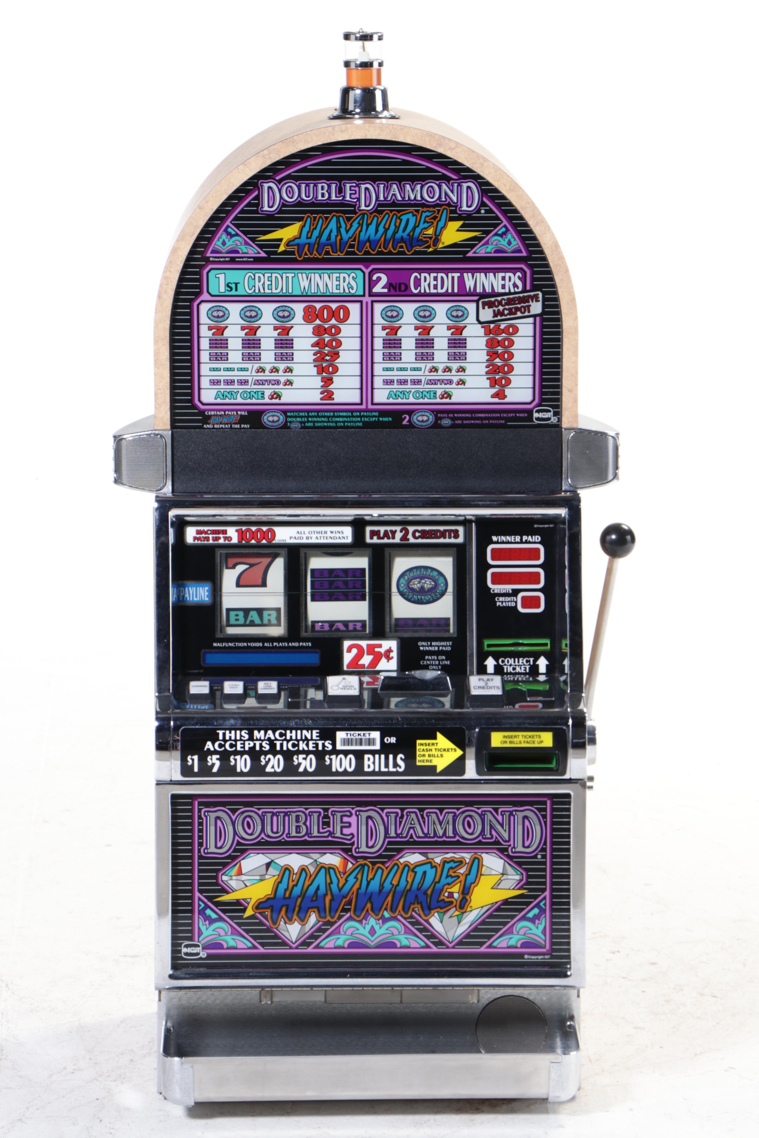 IGT Double Diamond Haywire Slot Machine, 2002