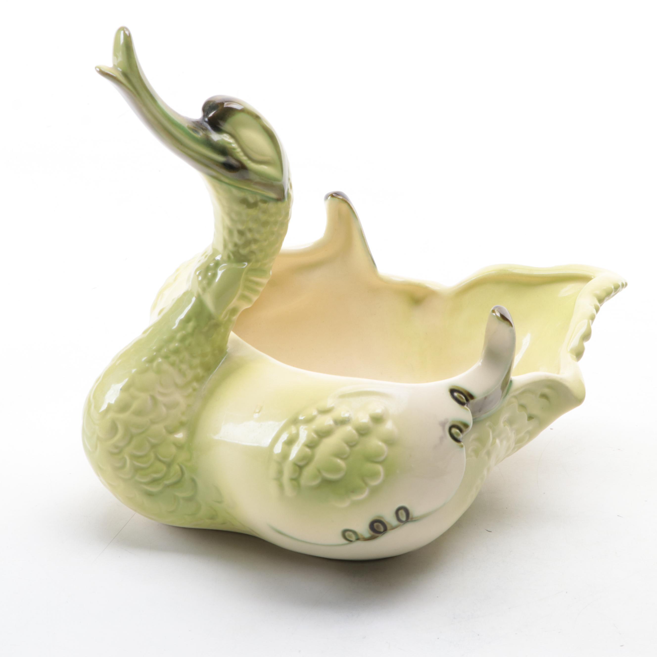 Hull Pottery Swan Centerpiece Bowl With Cygnet Accent Bowls