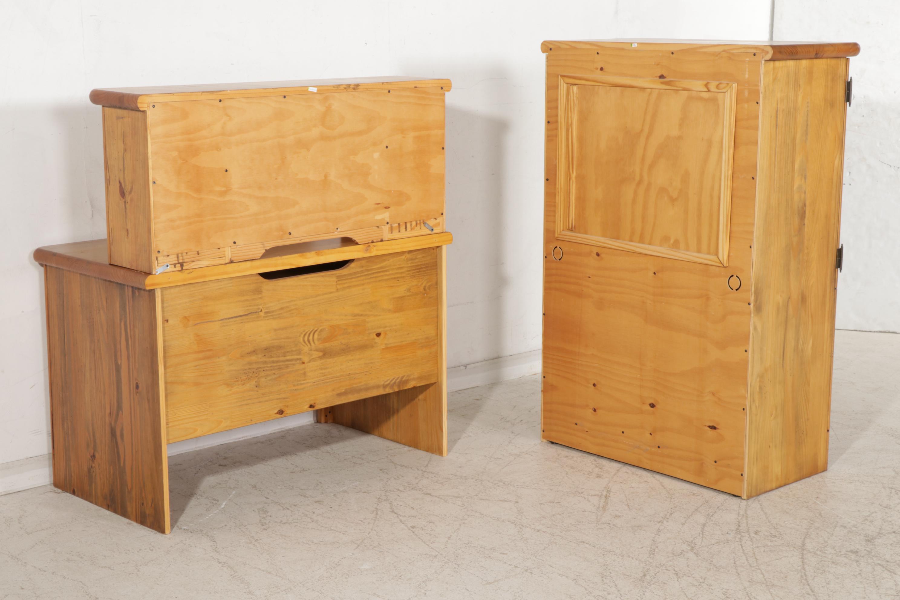 Rustic Yellow Pine Bedroom Suite with Canopy Bed