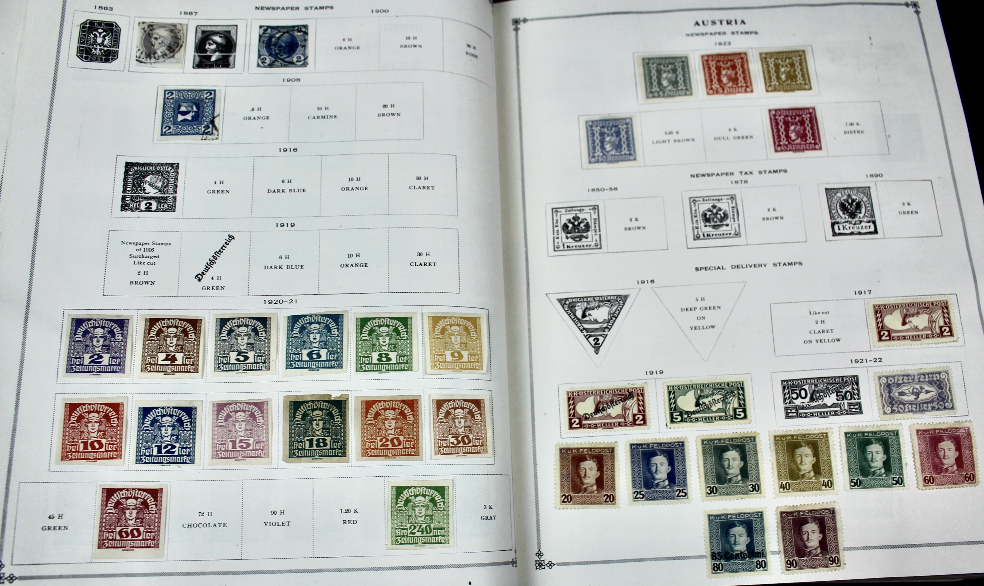 Scott's Junior International Postage Stamp Album