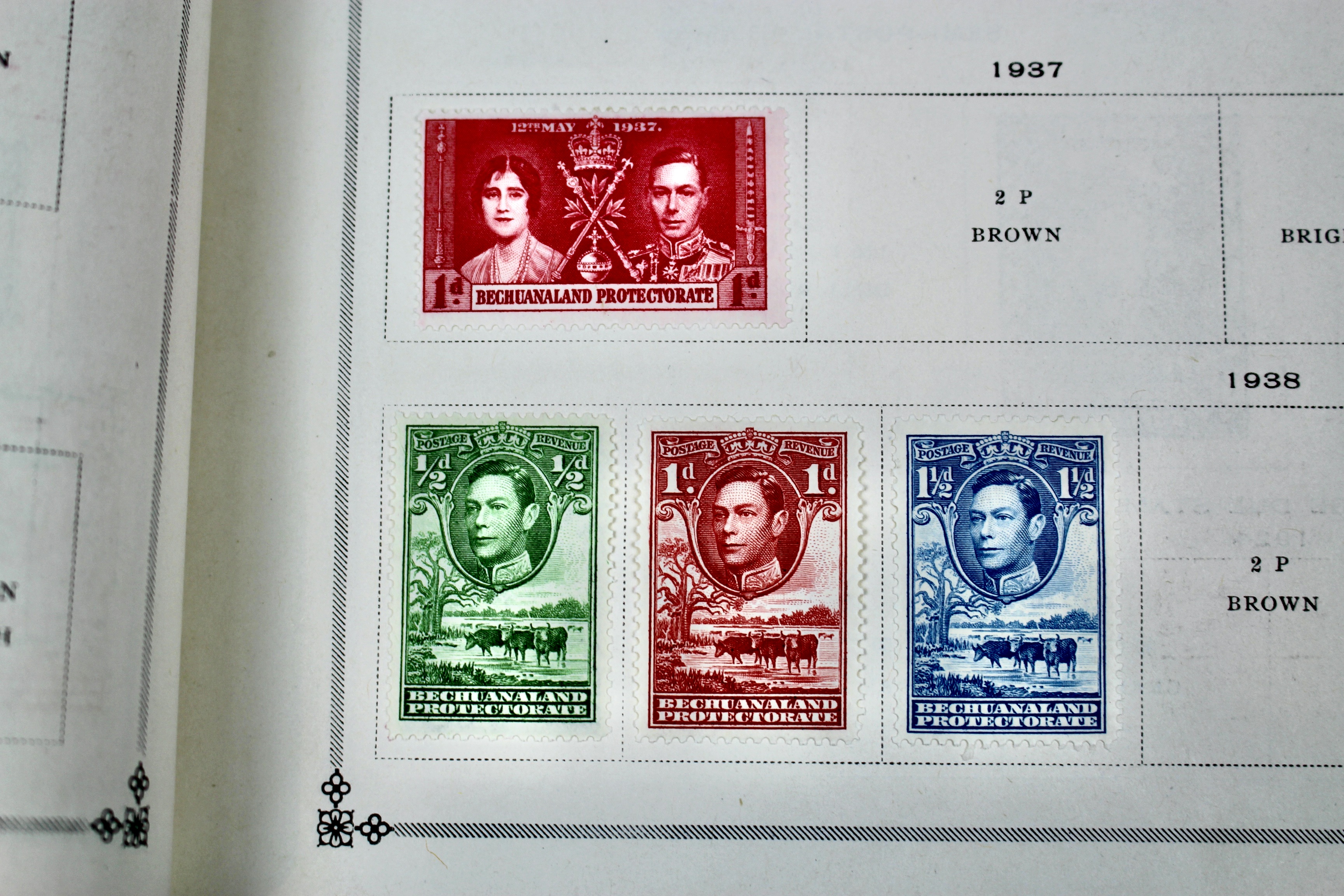 Scott's Junior International Postage Stamp Album