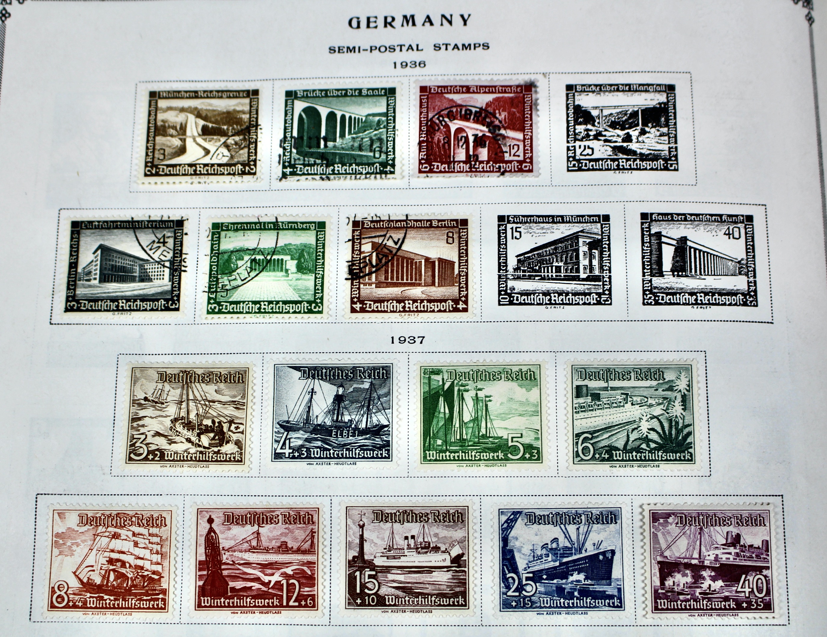 Scott's Junior International Postage Stamp Album