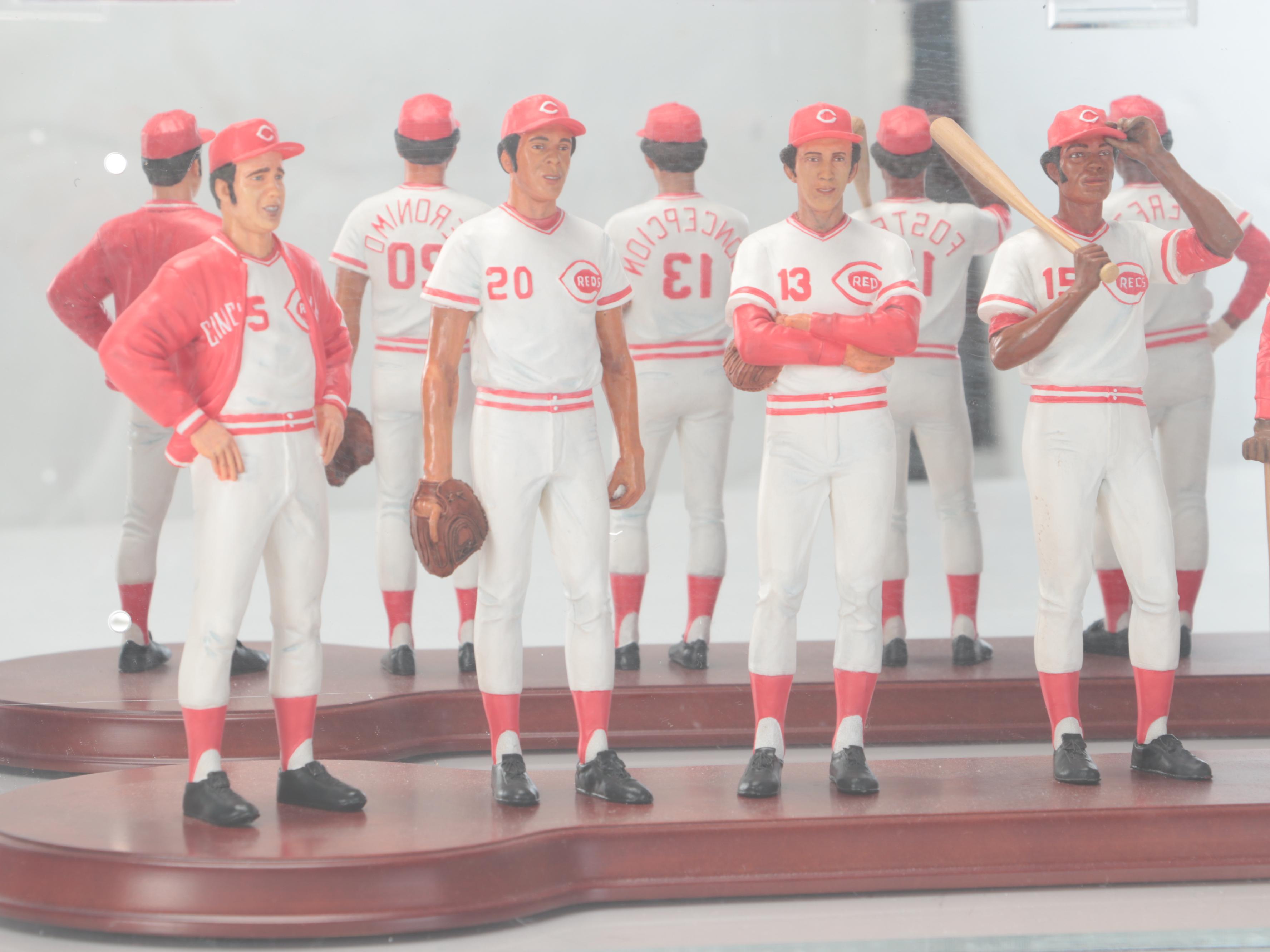 The Danbury Mint 1975 Cincinnati Reds Hand Painted Figurine Display