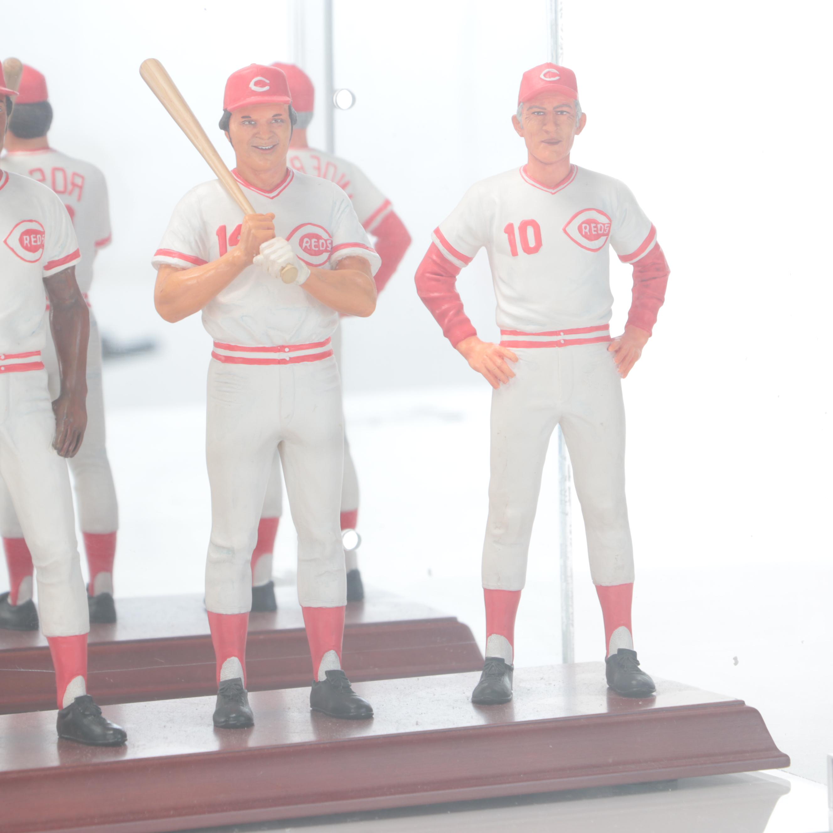 The Danbury Mint 1975 Cincinnati Reds Hand Painted Figurine Display