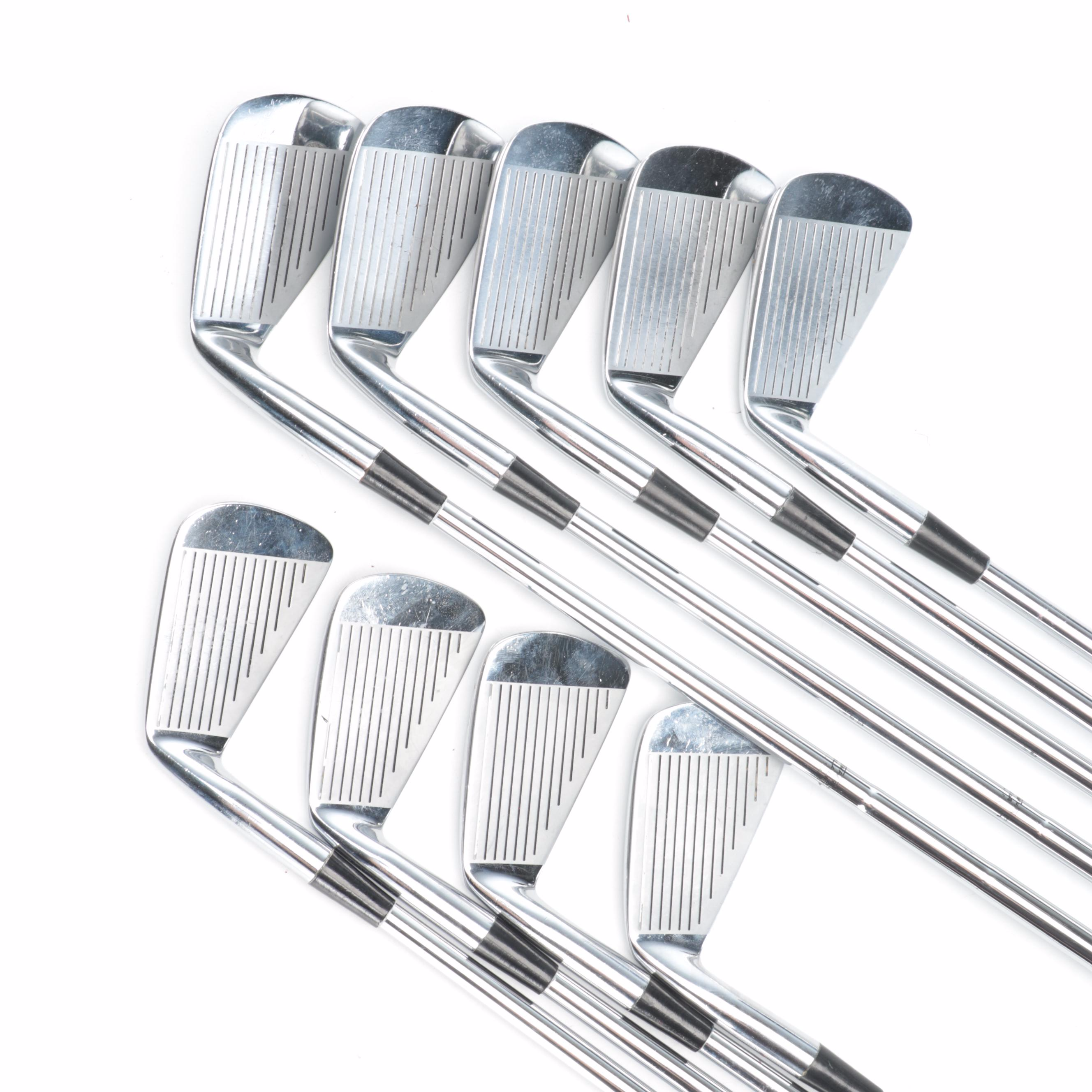 Taylor Made Neoprene Golf Bag With Cincinnati Golf and Tommy Armour Clubs