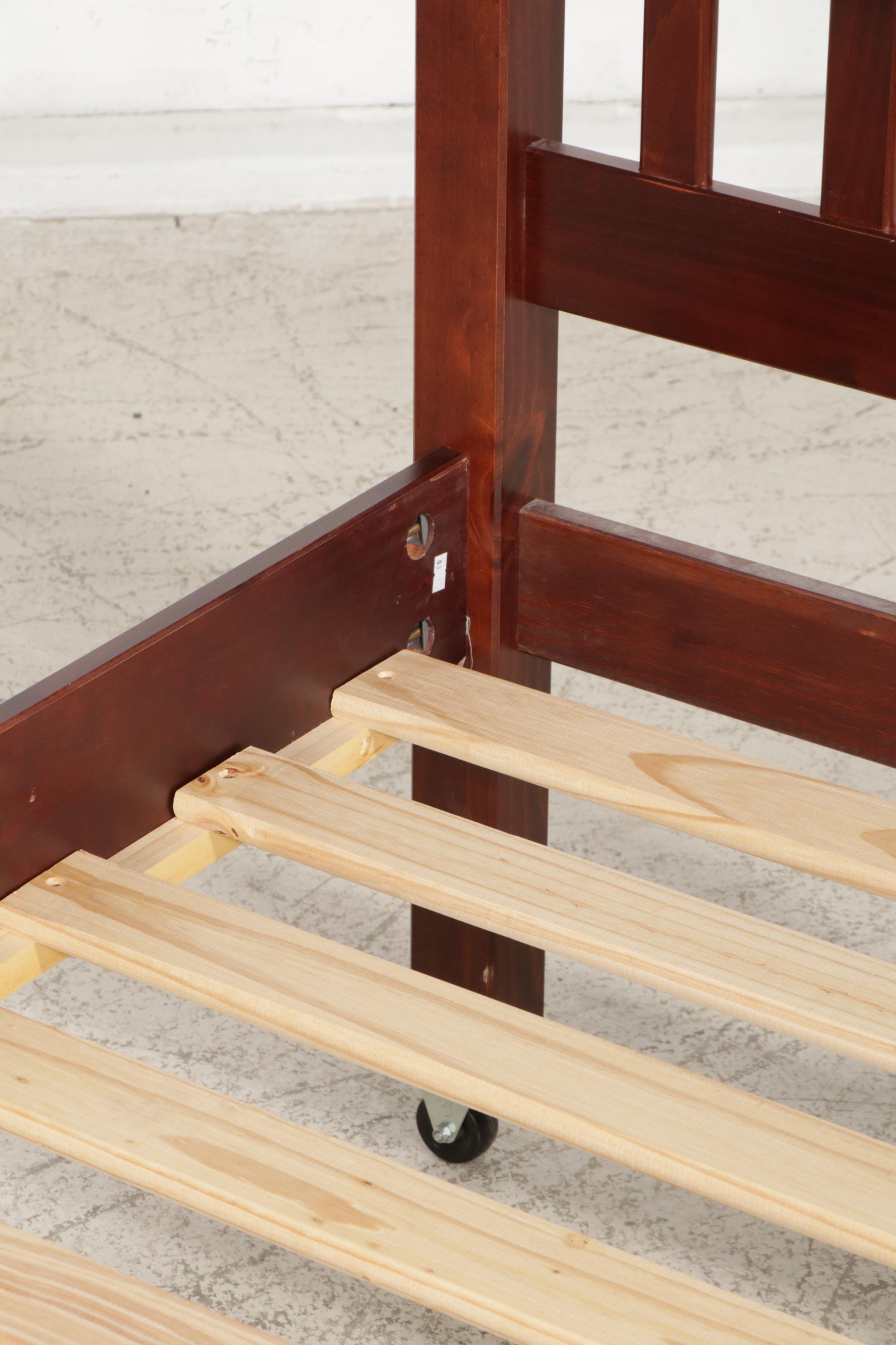 Pine Full Size Bed with Trundle, 21st Century