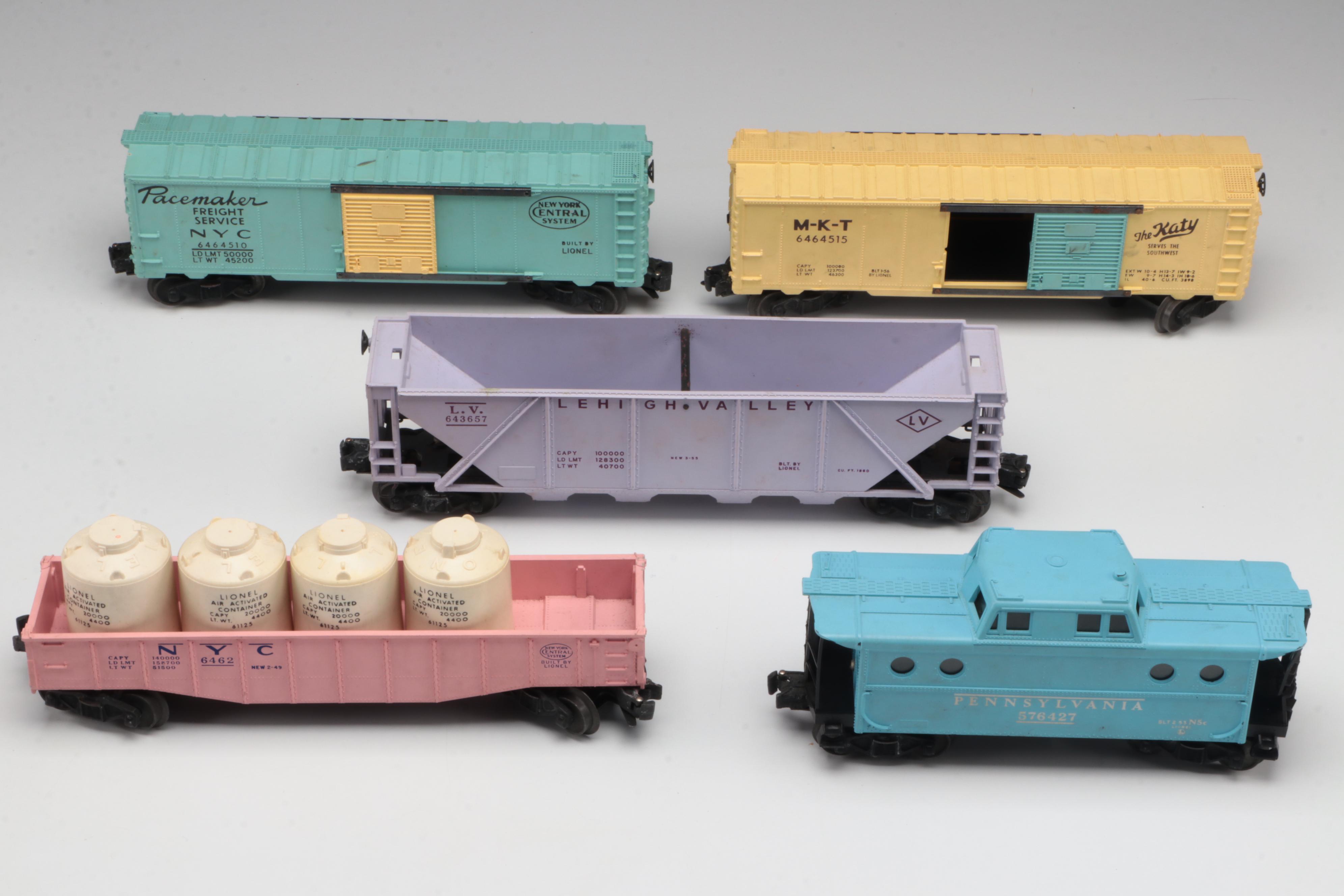 Lionel Pink "Girls" Train Set with Transformer and Booklets, Circa 1957