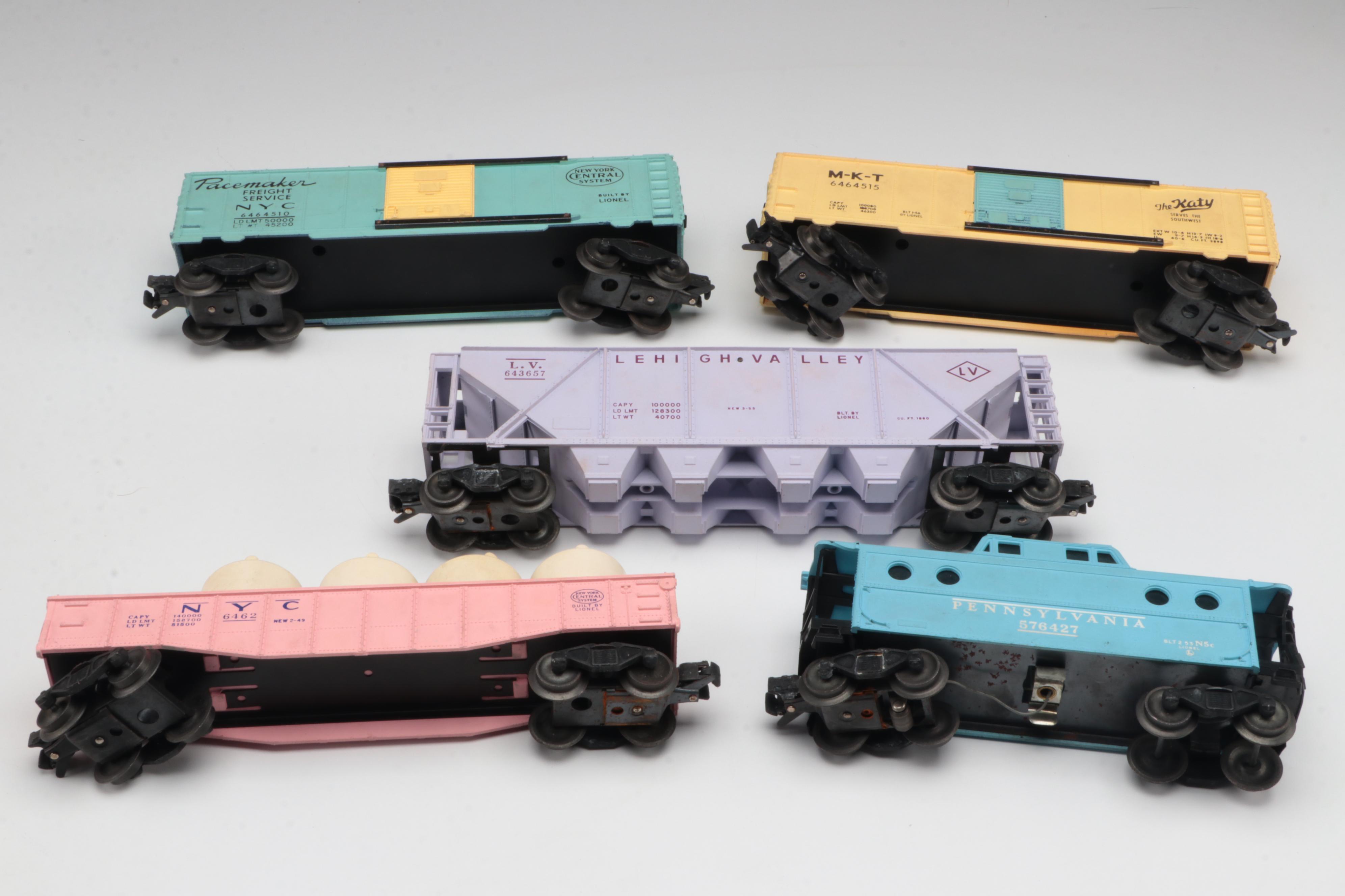 Lionel Pink "Girls" Train Set with Transformer and Booklets, Circa 1957