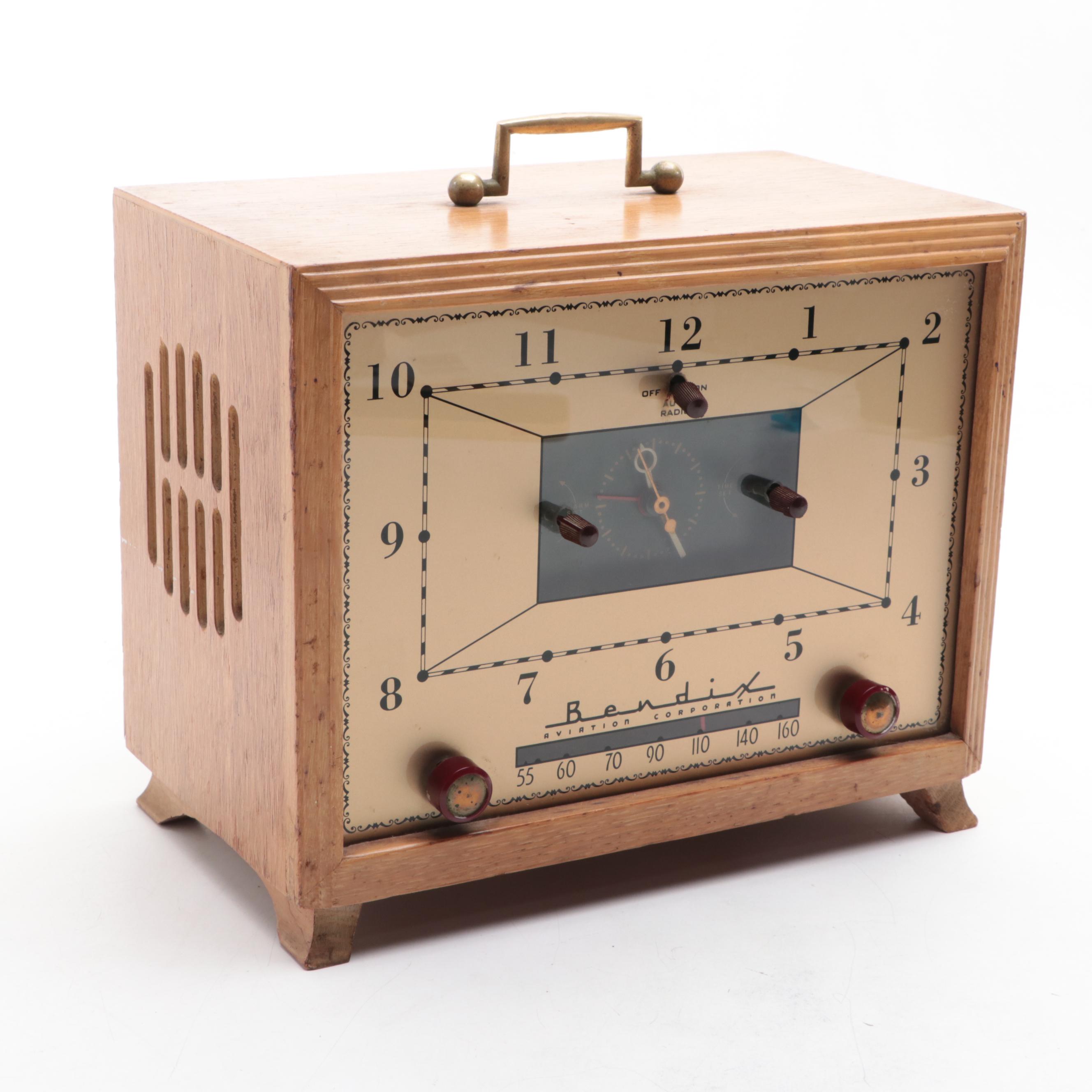 Bendix Aviation Corp Alarm Clock AM Radio in Oak Finish, Mid-20th Century