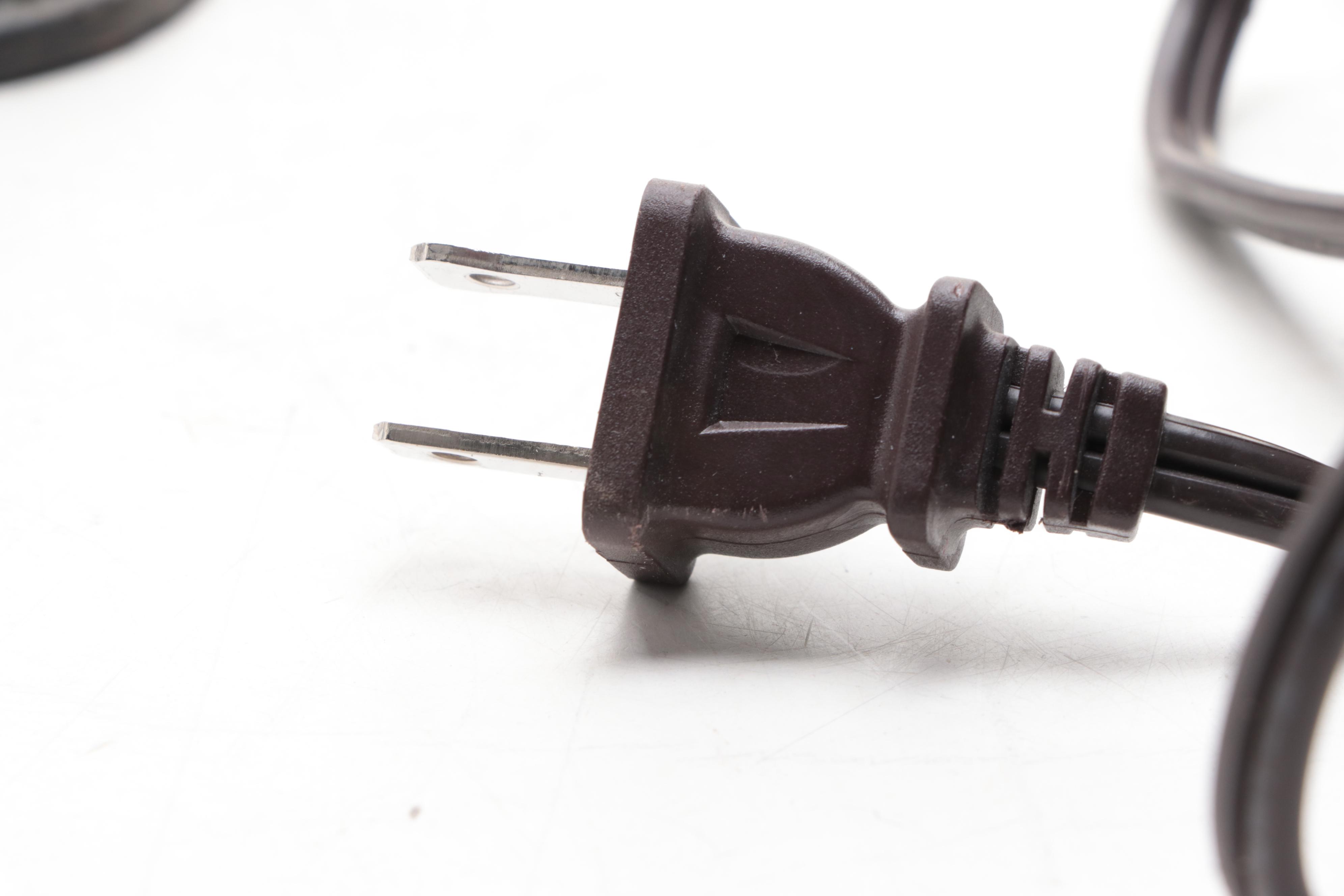 Art Nouveau Style Slag Glass Table Lamp