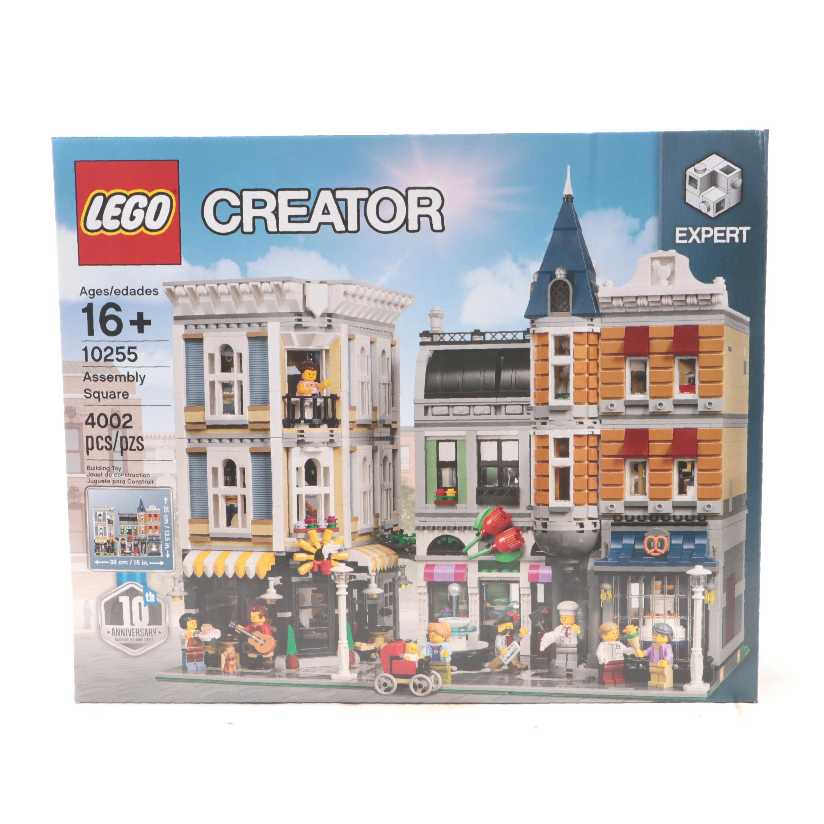 LEGO Creator Assembly Square
