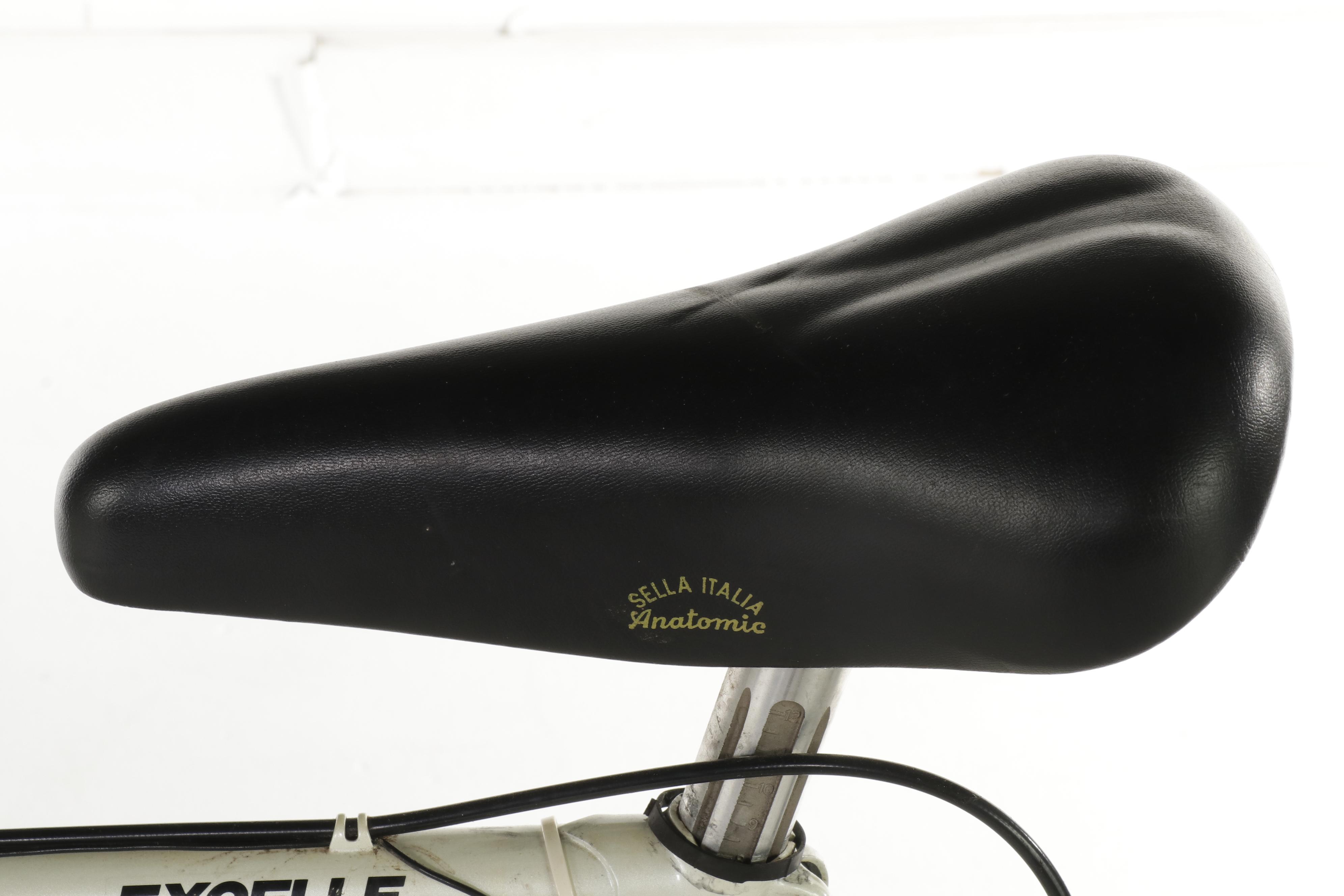 Lotus Sport Series Excelle Road Bicycle