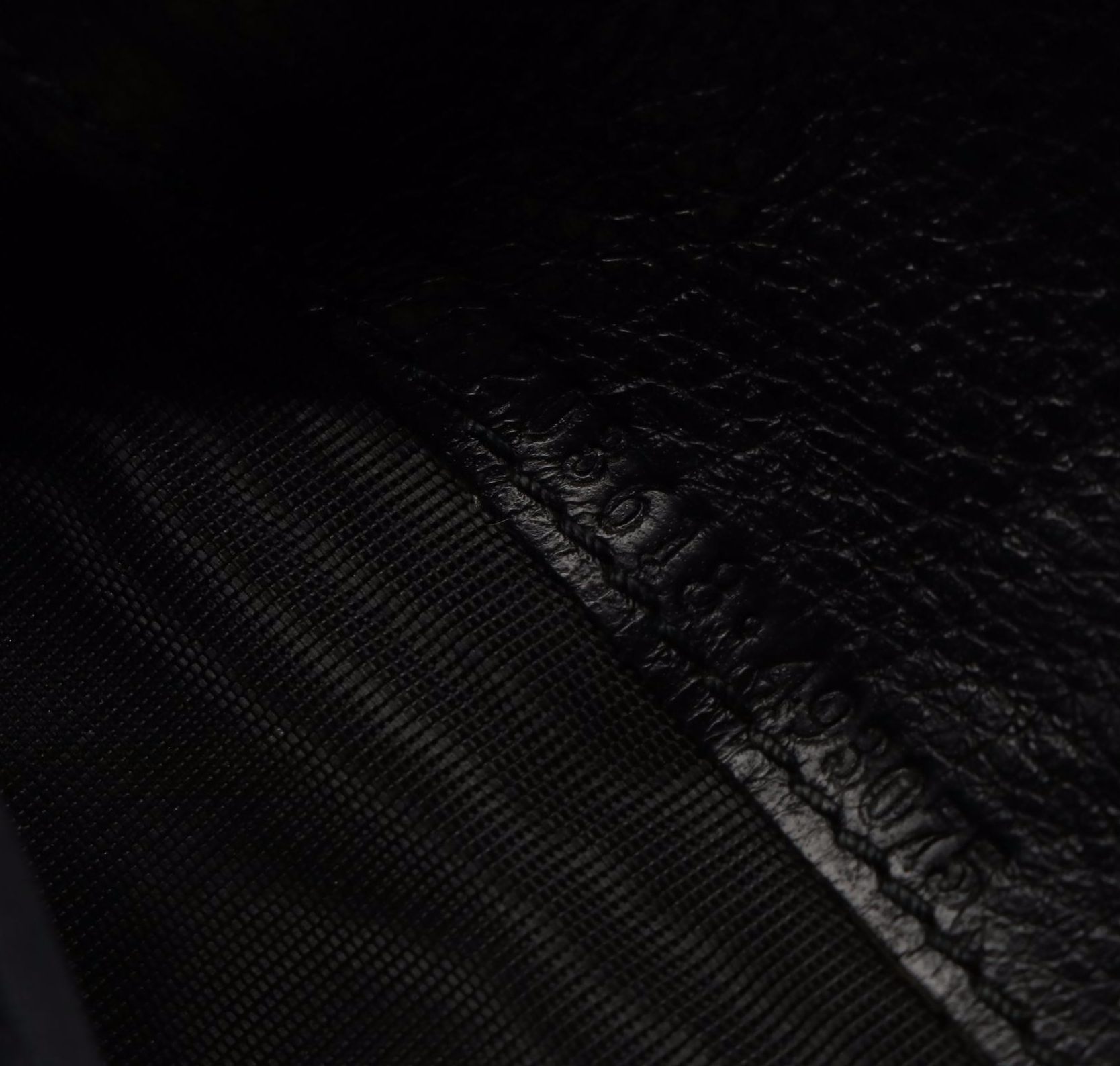 Gucci Long Wallet in Guccissima Leather