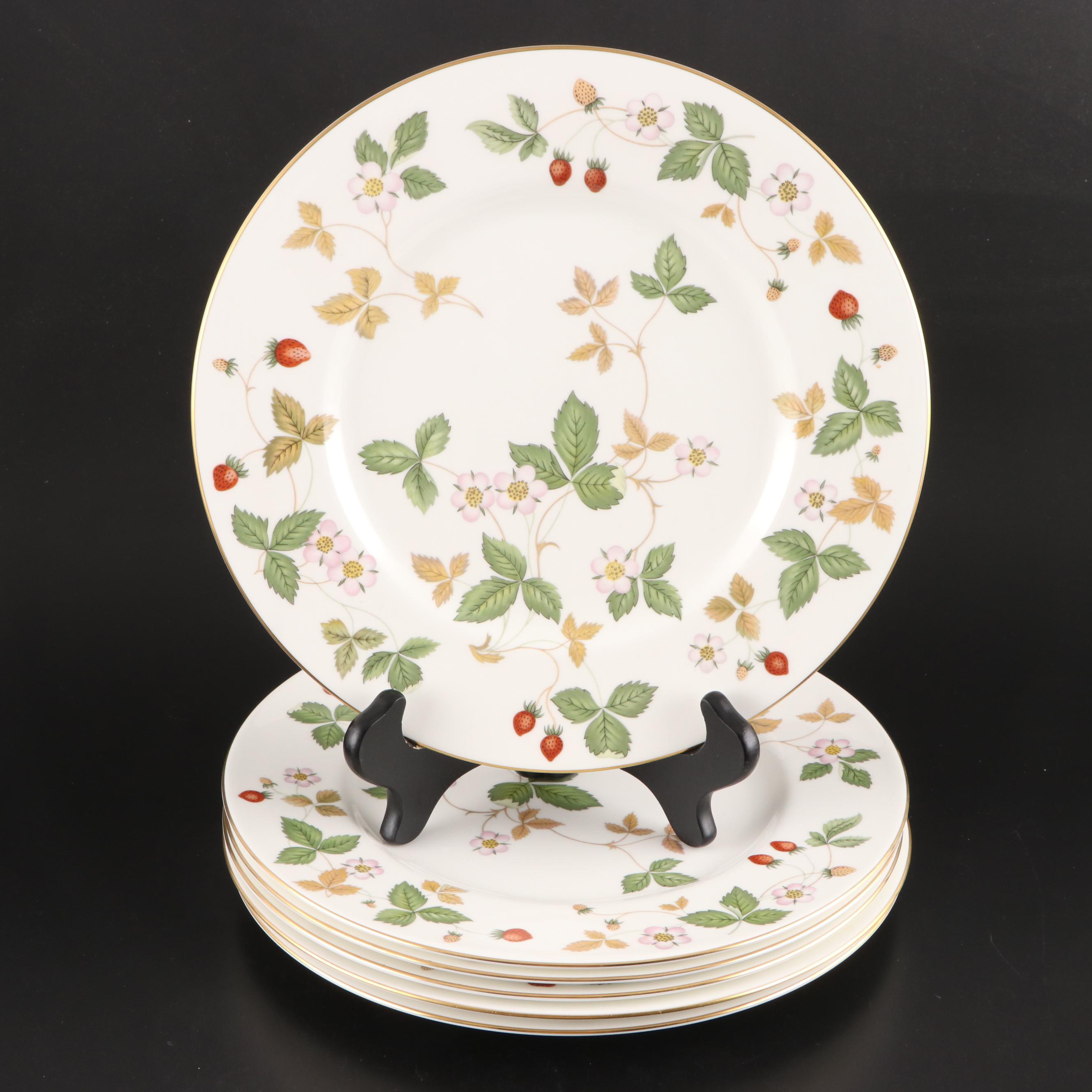 Wedgwood "Wild Strawberry" Bone China Dinnerware