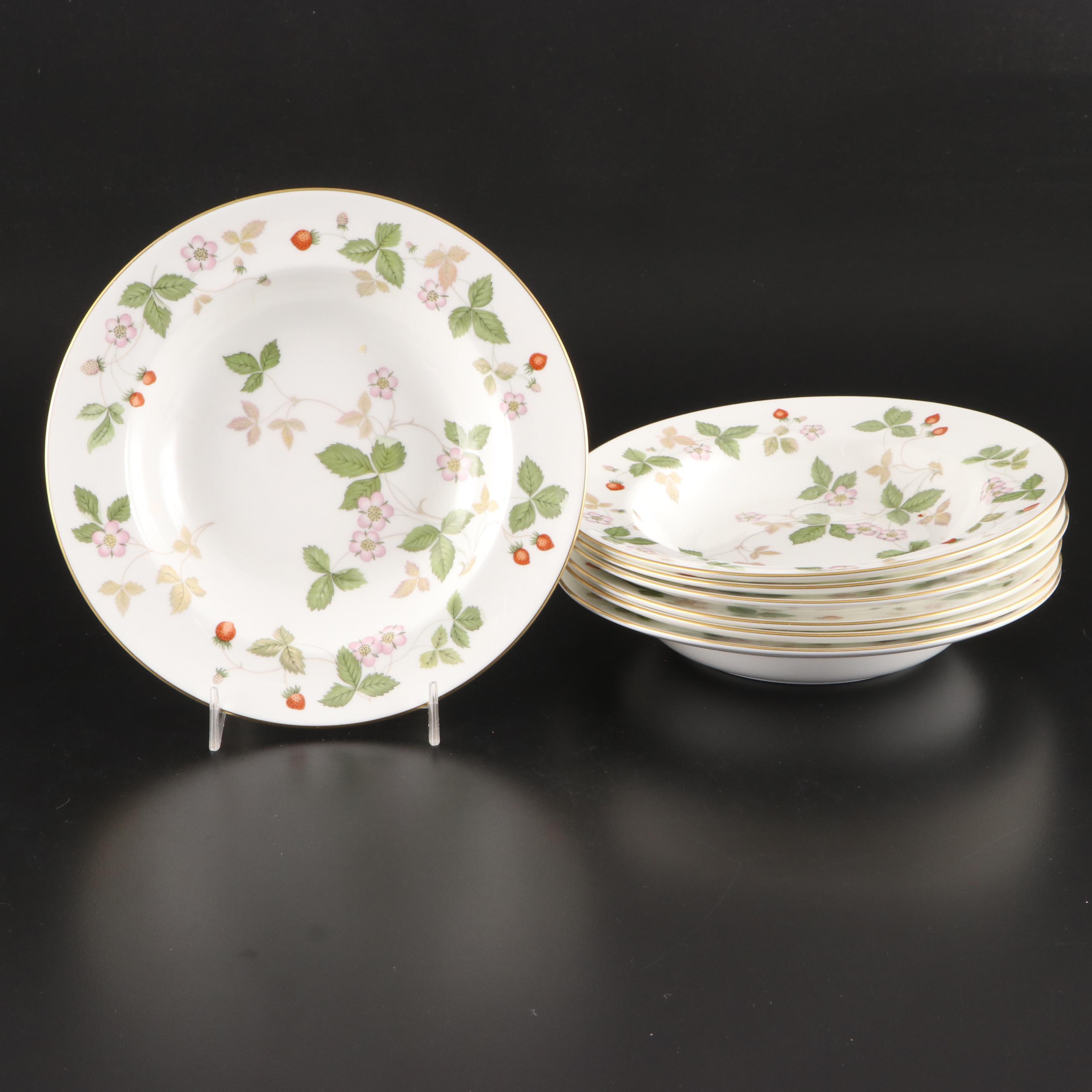 Wedgwood "Wild Strawberry" Bone China Dinnerware
