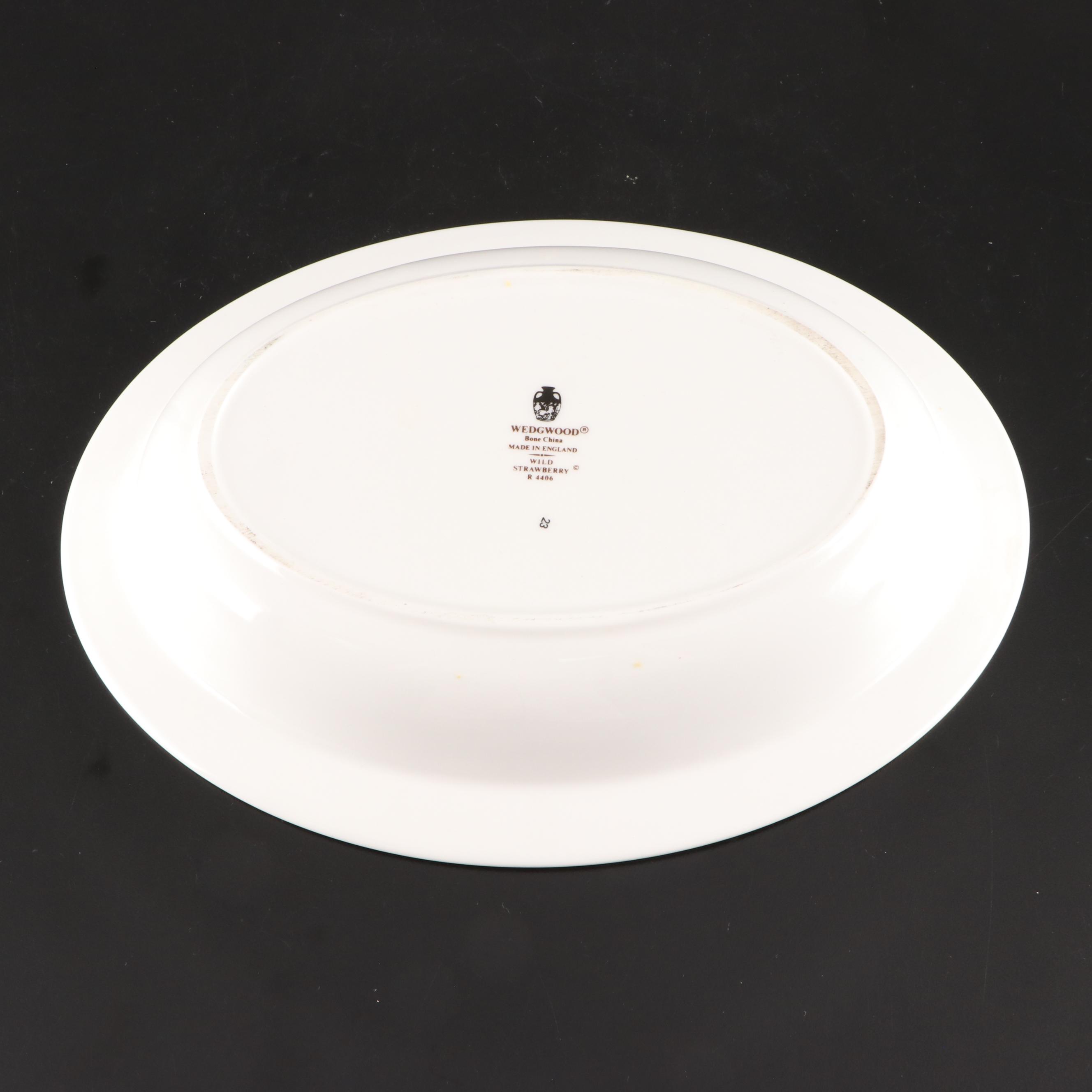 Wedgwood "Wild Strawberry" Bone China Dinnerware