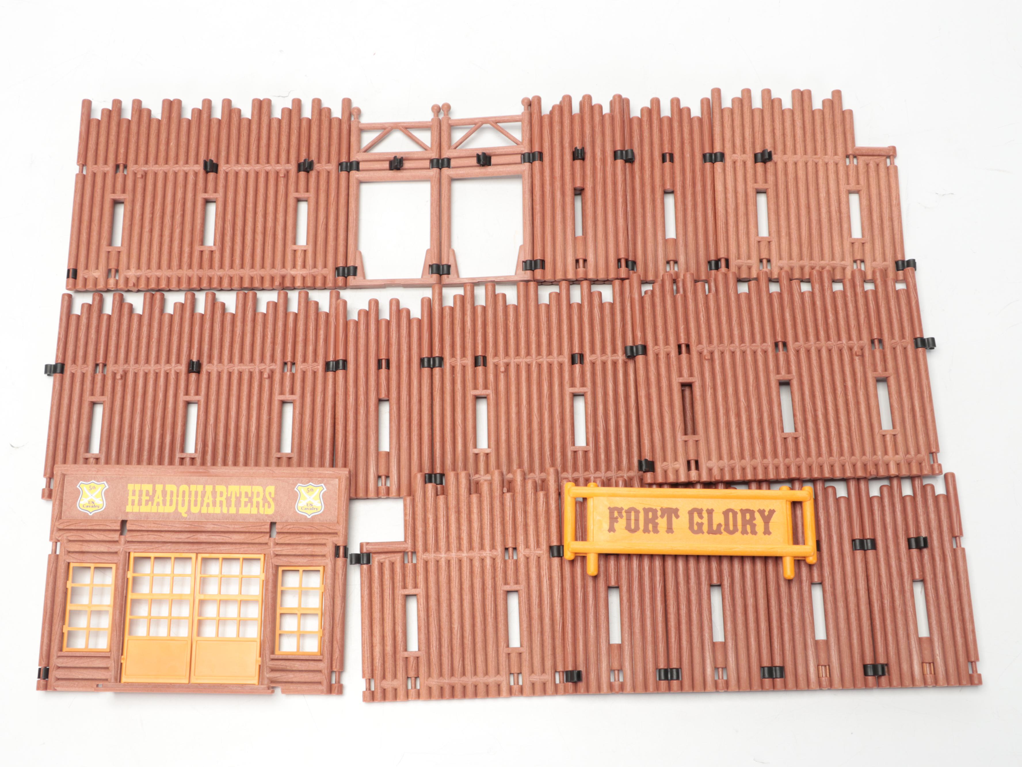 Playmobil US "5th Cavalry Headquarters" Fort with Action Figures